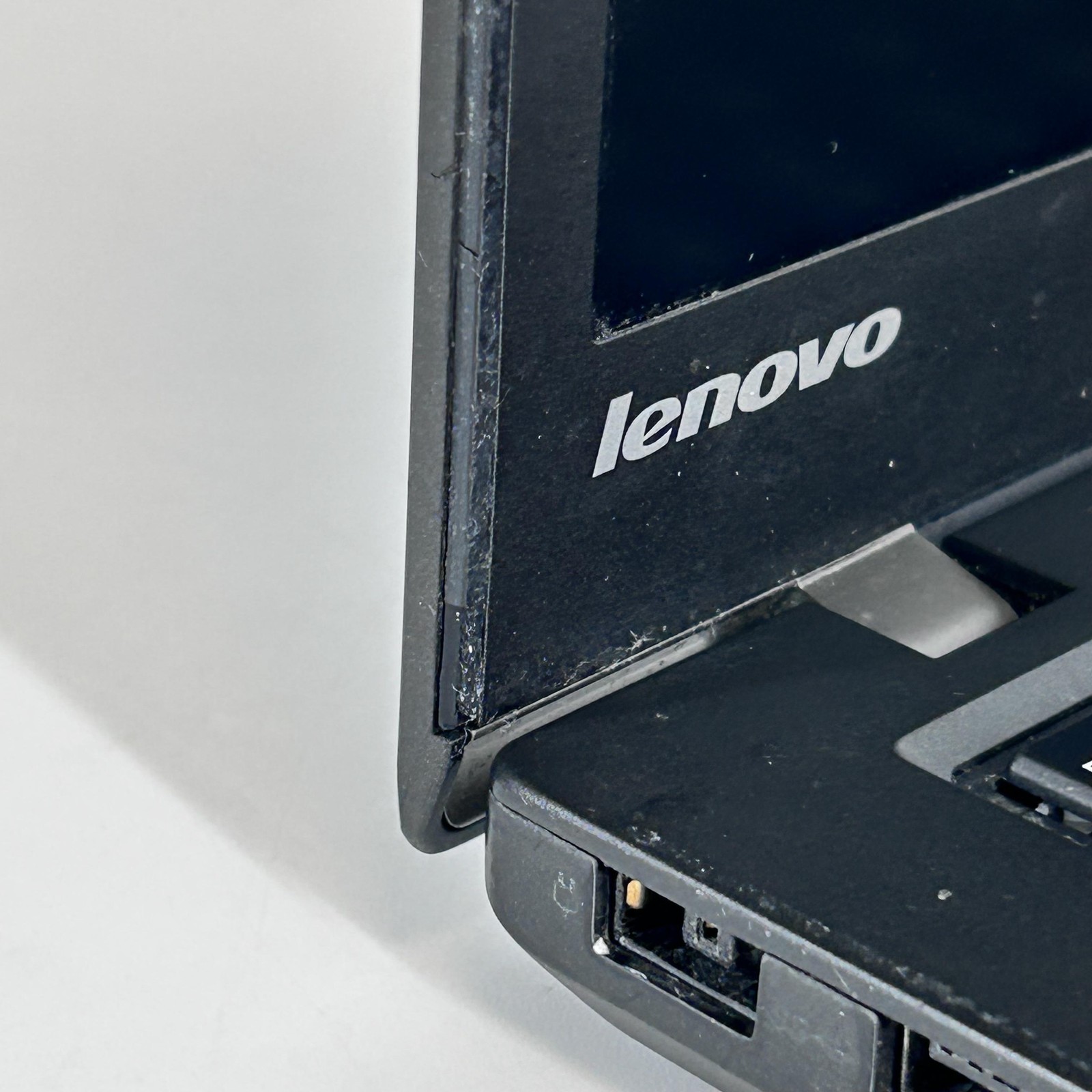 Lenovo ThinkPad T450s 14 HD i5-5300U 2.30GHz 8GB 256GB SSD Good – Bad Battery