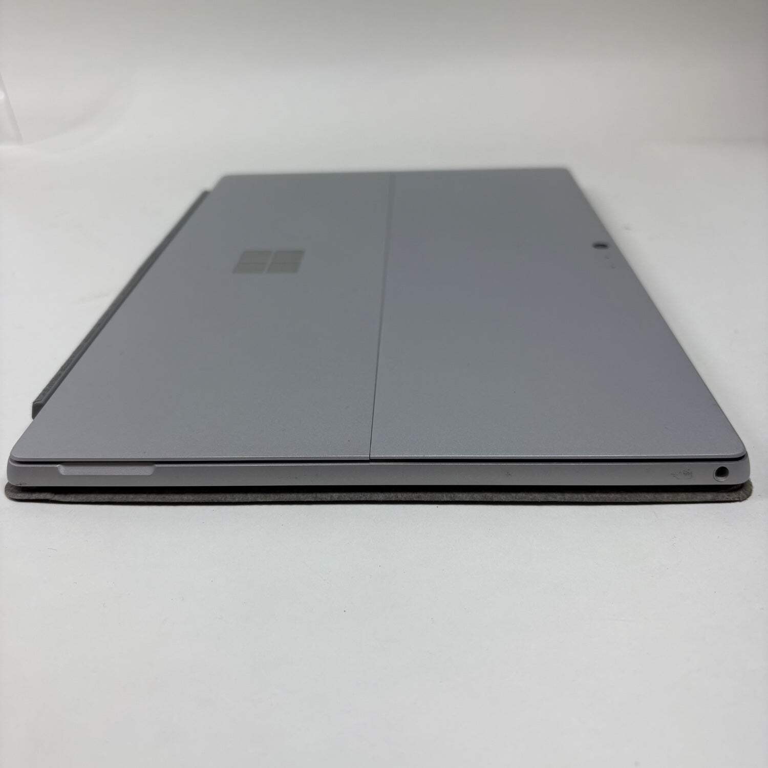 Broken Microsoft Surface Pro 6 1796 12.3″ i5-8250U 1.6GHz 8GB 256GB Bad LCD