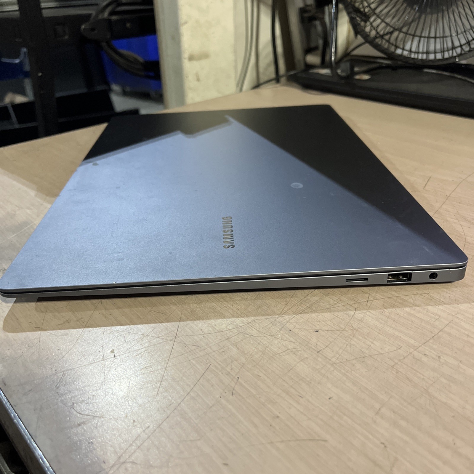 SAMSUNG NP960XGK 16″ 2880×1800 TOUCH ULTRA 7-155H 32GB NO HD