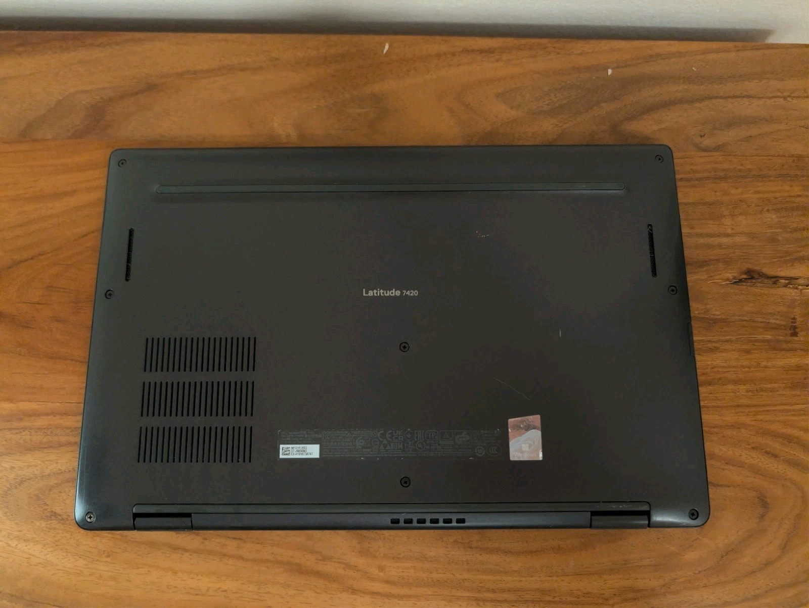 Dell Latitude 7420 14″ (Intel Core i7-1185G7 16GB RAM, 512GB SSD) PLEASE READ