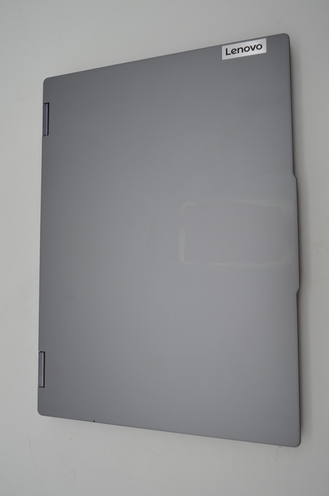 Lenovo IdeaPad 5 16″ Touch Intel i5 120U 1.4GHz CPU 16GB RAM 512GB SSD PC1731922