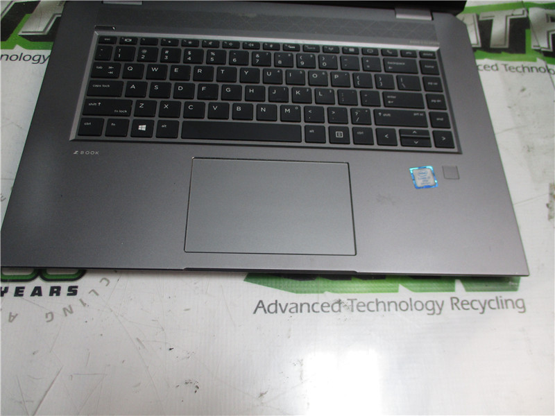 HP ZBook Studio G5 Laptop i7-9850H 2.6GHz 32GB RAM 512GB SSD Windows 10 Pro COA