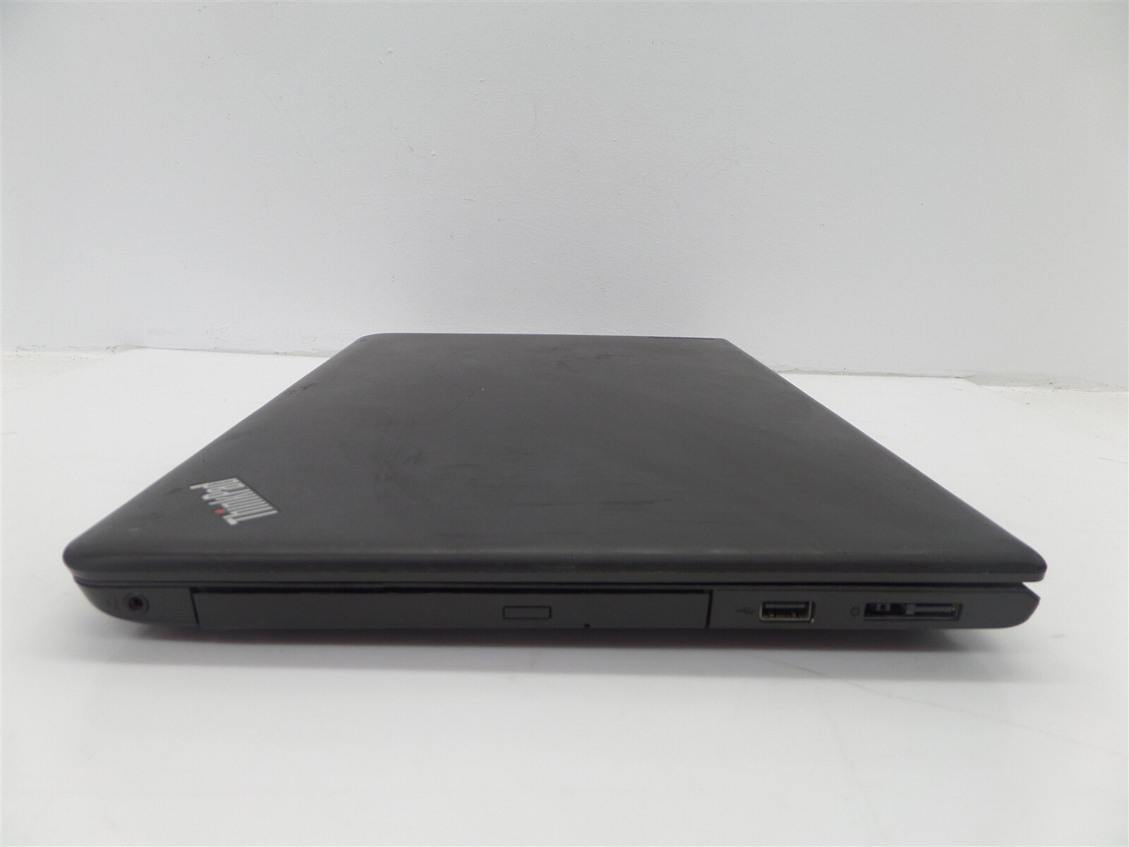 lenovo Thinkpad E550 AMD Radeon A6-7000 2.20GHz 8GB RAM 500GB HDD Windows 10
