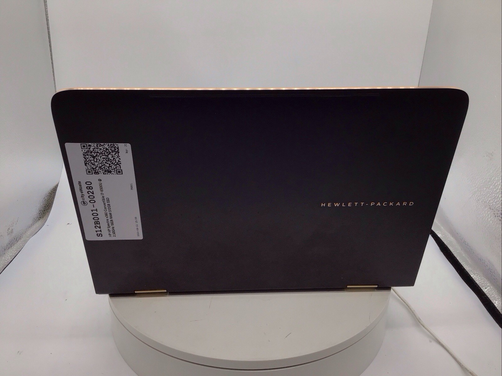 HP Spectre x360 13.3″ Laptop i7-6700U 16GB RAM 512GB SSD Windows 11 Pro Used RD