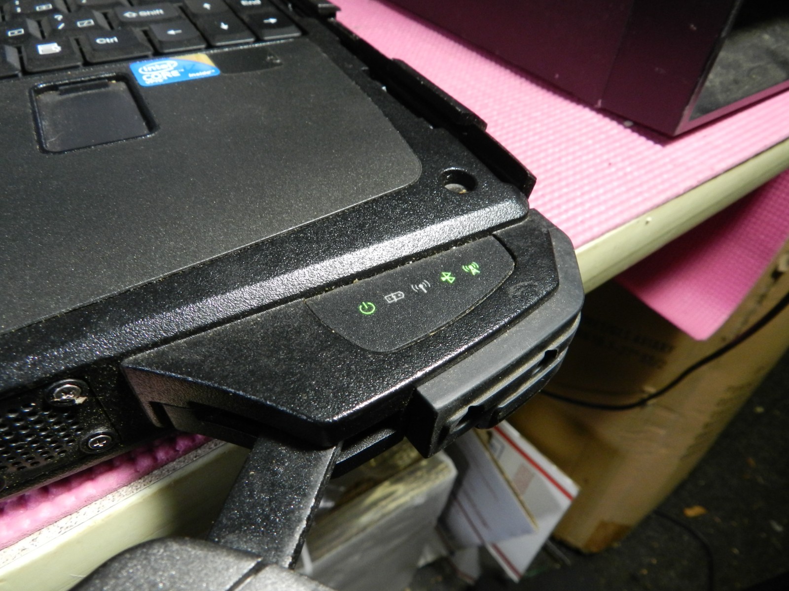 Getac B300-X Rugged Laptop i7-L6200 2.0GHz 4GB RAM w/battery & charger No HD
