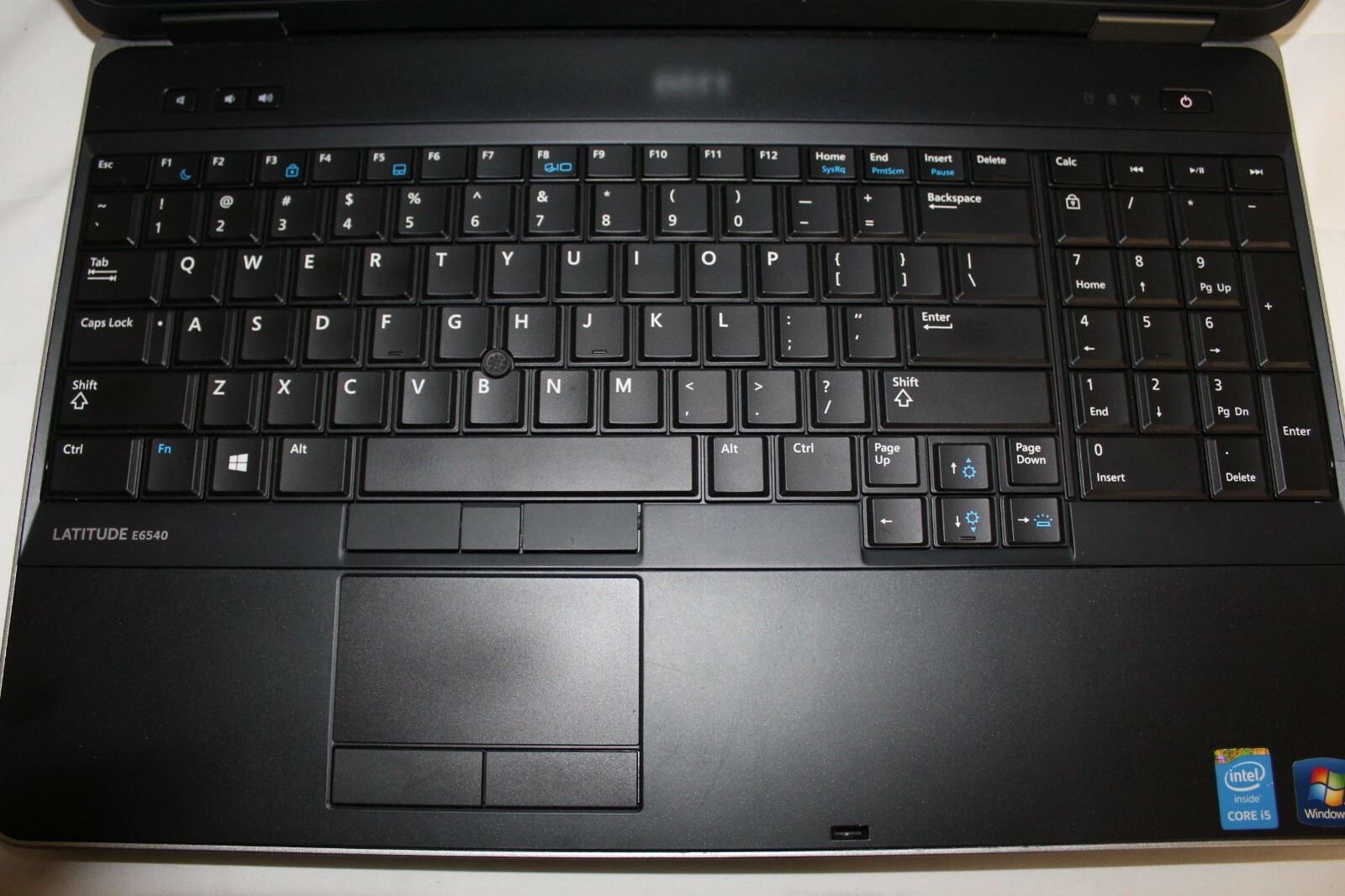 Dell Latitude E6540 15.6 inch (250GB, Intel Core i5 4th Gen.,2.70GHz, 8GB) WIN10