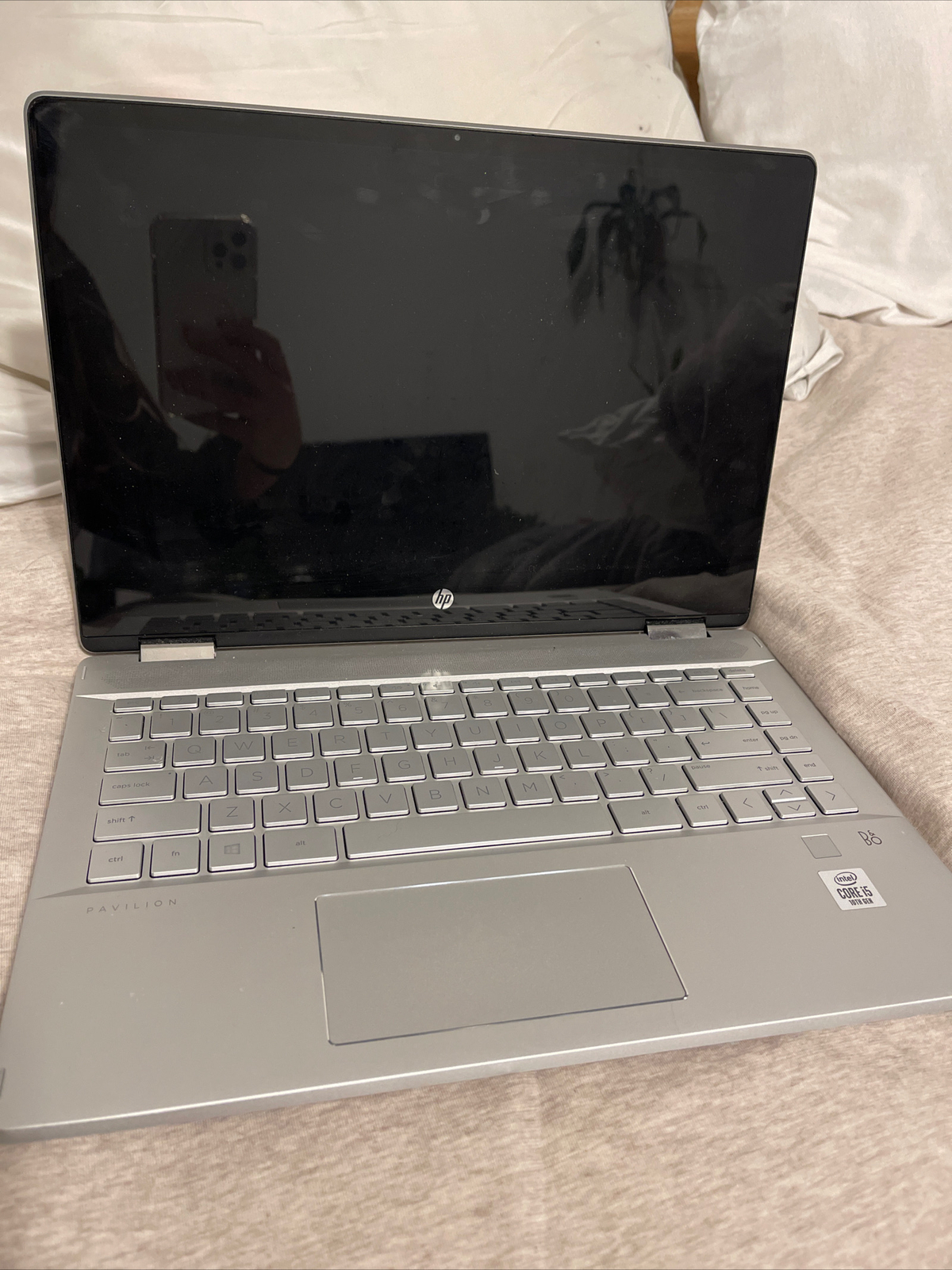 HP Pavilion x360 14t 14″ (265GB, Intel Core i5, 4.2 GHz, 16 GB) Laptop 2020