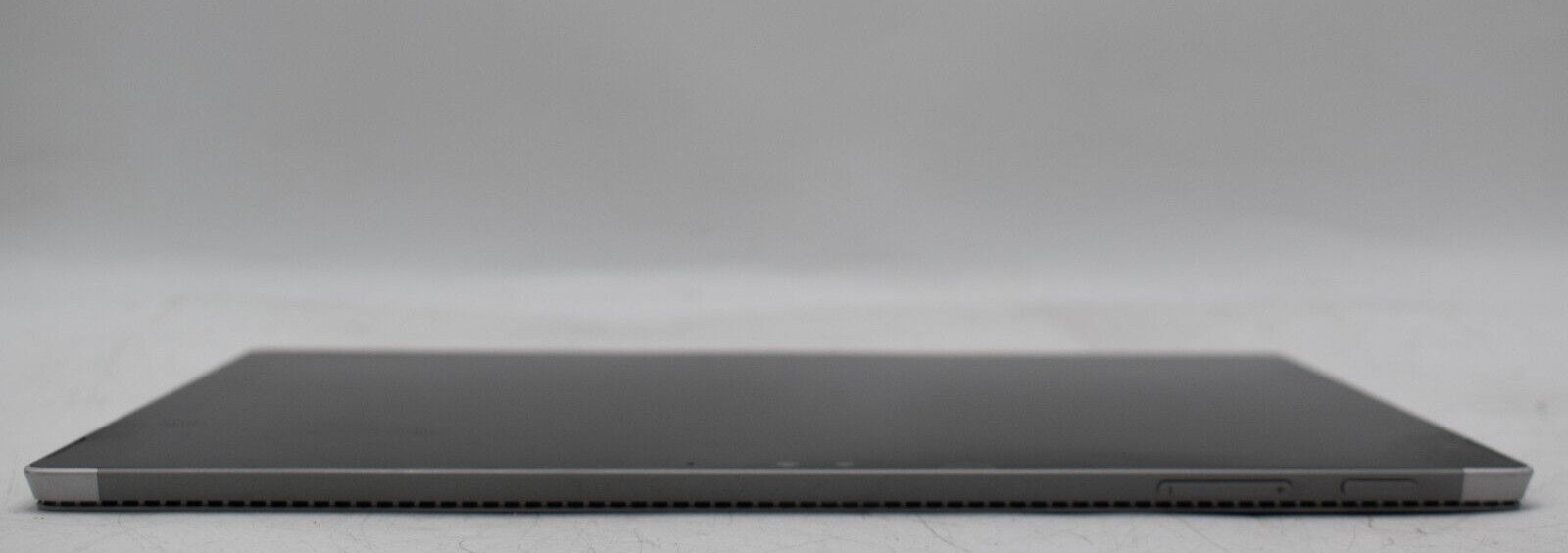 MicroSoft SURFACE PRO 4 1724 i5-6300U 2.40GHz 8GB RAM 256GB SSD WIN11 *READ
