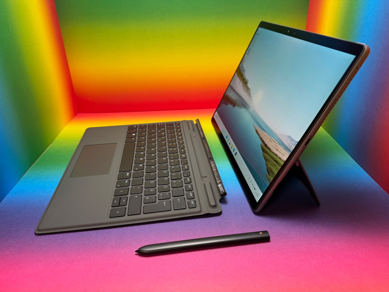 Dell Latitude 7320 2-in-1 LTE eSIM i5-1140G7 8GB 256GB 13″ DE Win11Pro FID ST