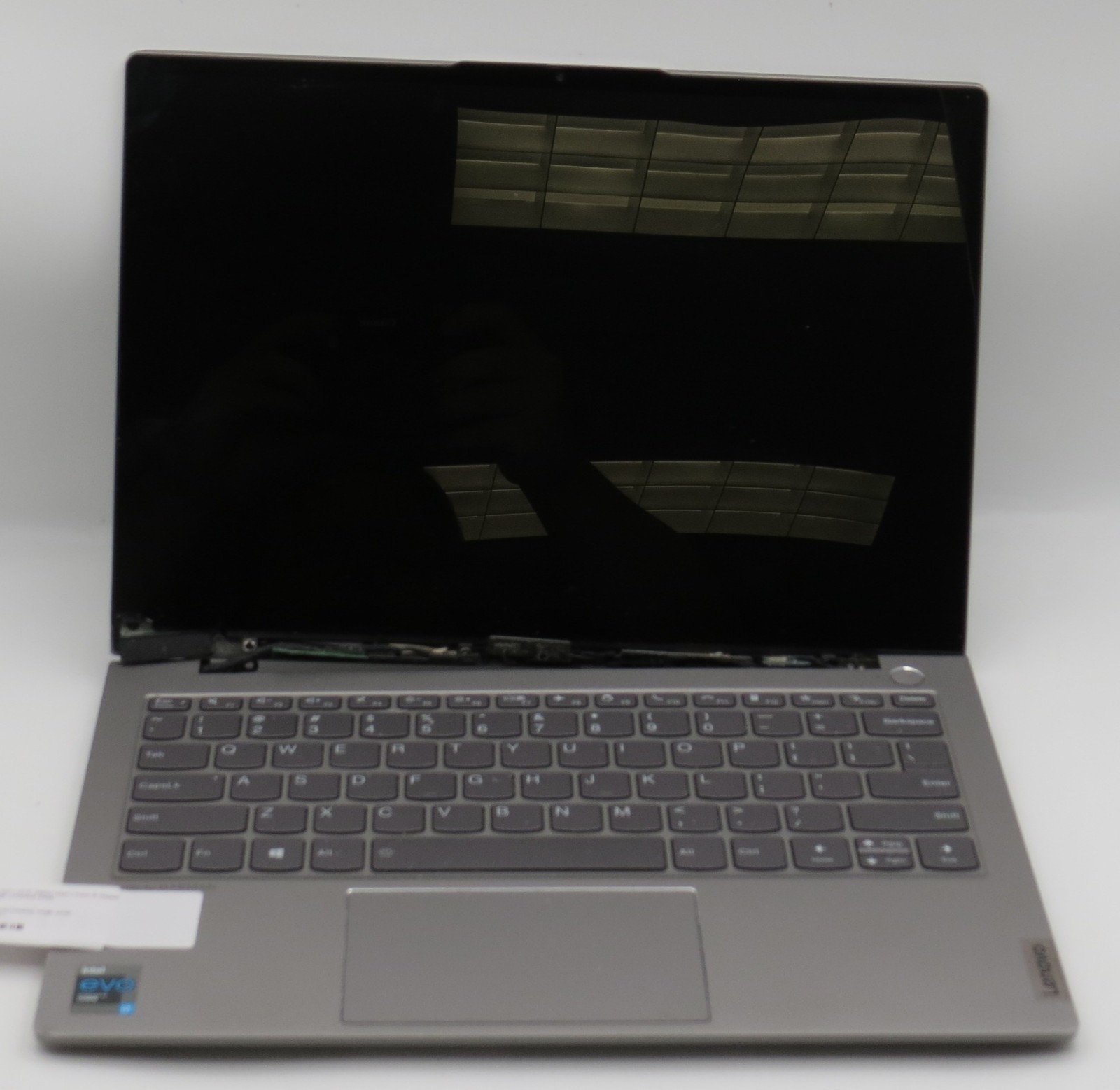 Lenovo ThinkBook 13s G2 | i7-1165G @ 2.8GHz | 16GB DDR4 | 13.3″ | No OS/HDD/AC