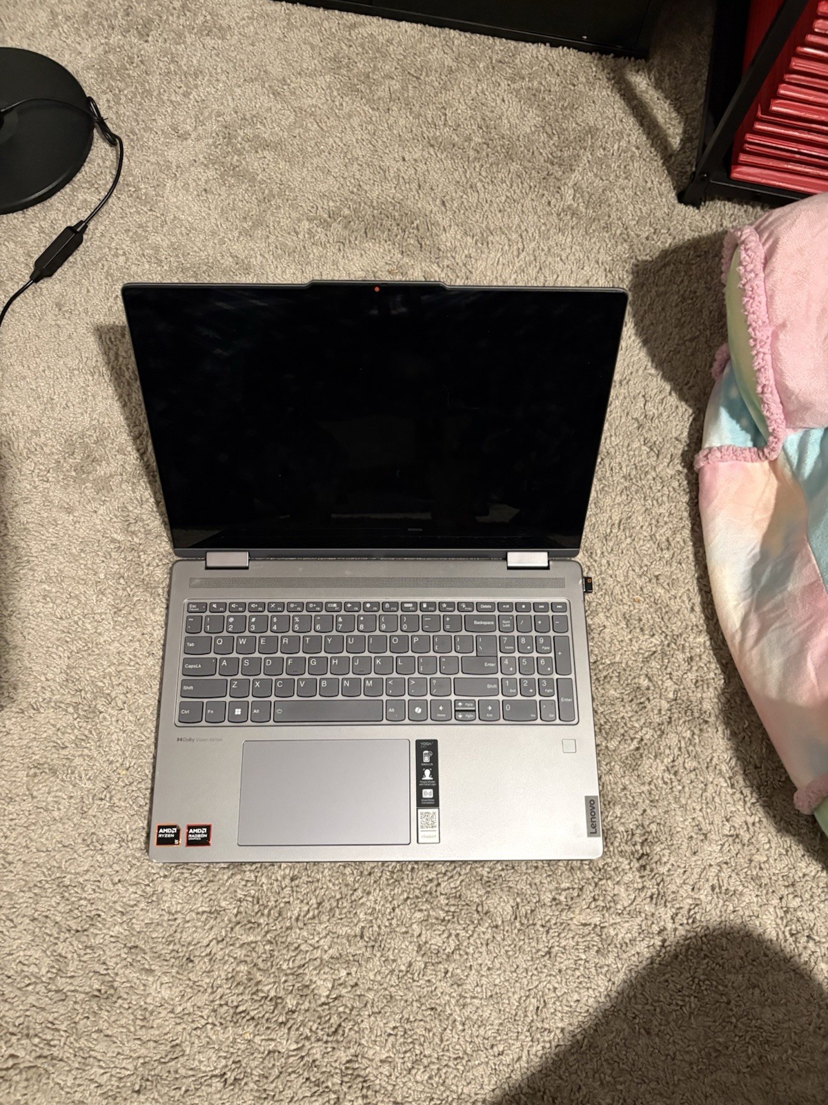 Lenovo – Yoga 7 2-in-1 16″ 2K Touchscreen Laptop – AMD Ryzen 5 8640HS with 8GB