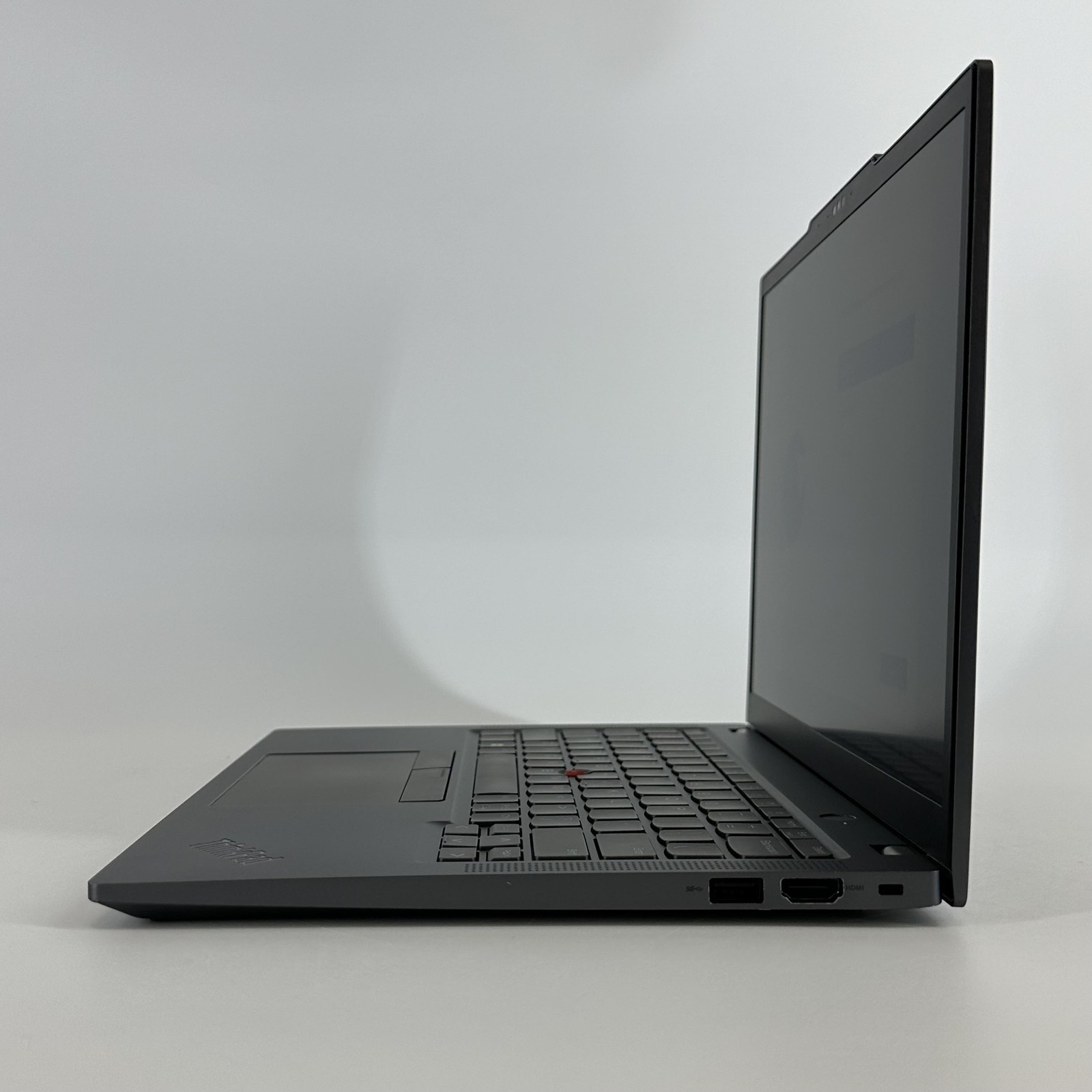 Lenovo ThinkPad X13 Gen 4 FHD+ TOUCH 3.3 GHz Ryzen 7 PRO 7840U 16GB 512GB SSD