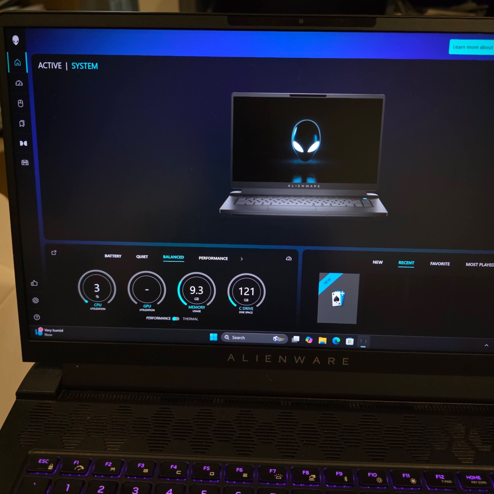 Alienware M15 R7 240Hz 1440P Ryzen 9 6900HX 32GB 1TB RTX 3080Ti 150W 16G DDR6