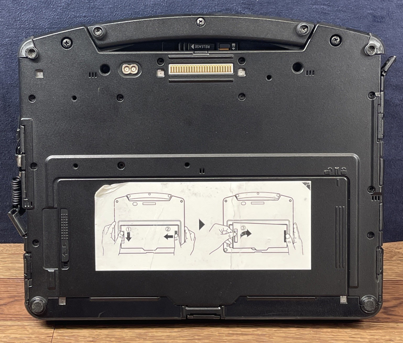 Panasonic Toughbook CF-20 Core i5- 7Y57 3.30 GHz 16GB RAM 256GB SSD NO OS