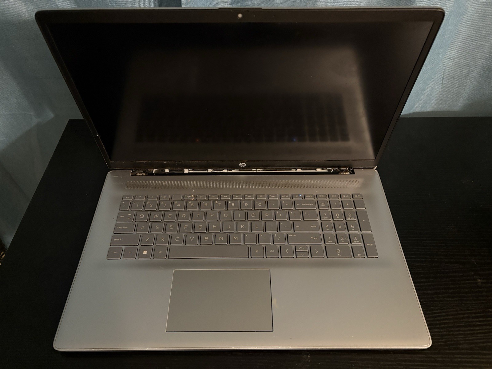 HP 17-cn2283st 17.3” Laptop Intel Core i3-1215u 1.2 GHz 8g RAM 512g SSD