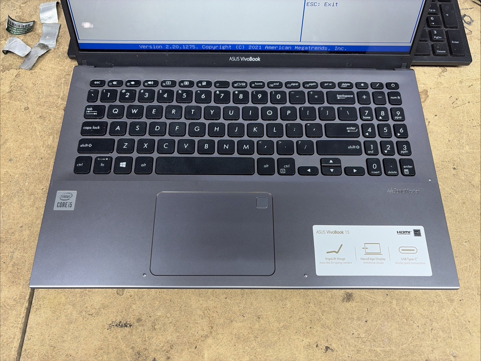 Asus Vivobook 15 15.6″ FHD Intel I5-1035G1 20GB RAM 256GB SSD Fingerprint