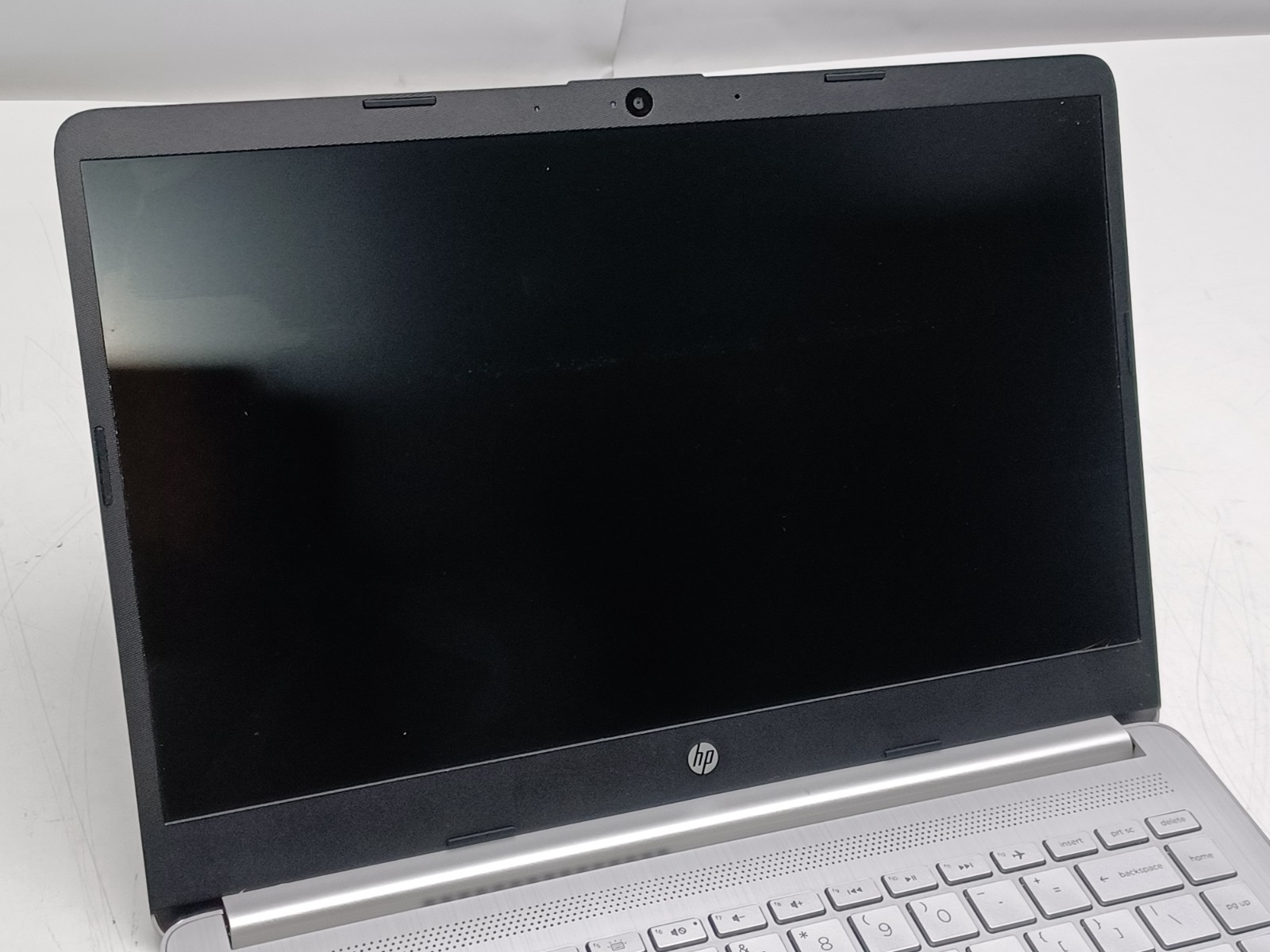 HP Laptop 14-dq2053cl i3-1125g4 NO RAM NO SSD NO OS NO BAT for parts/repair