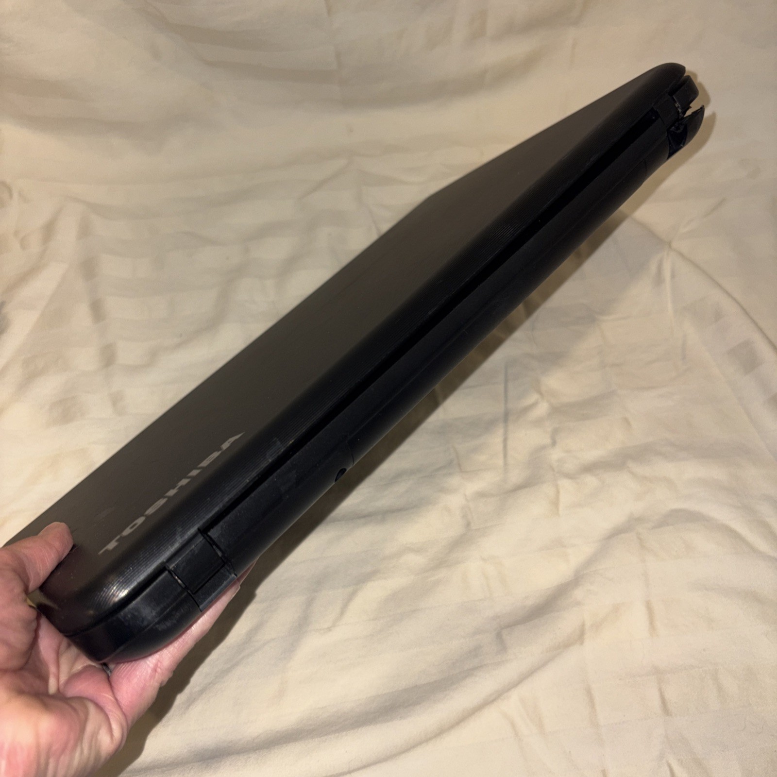 Toshiba C55-A5100 – i3-3120M 2.50 GHz, 6 GB, no hdd – Laptop For Parts