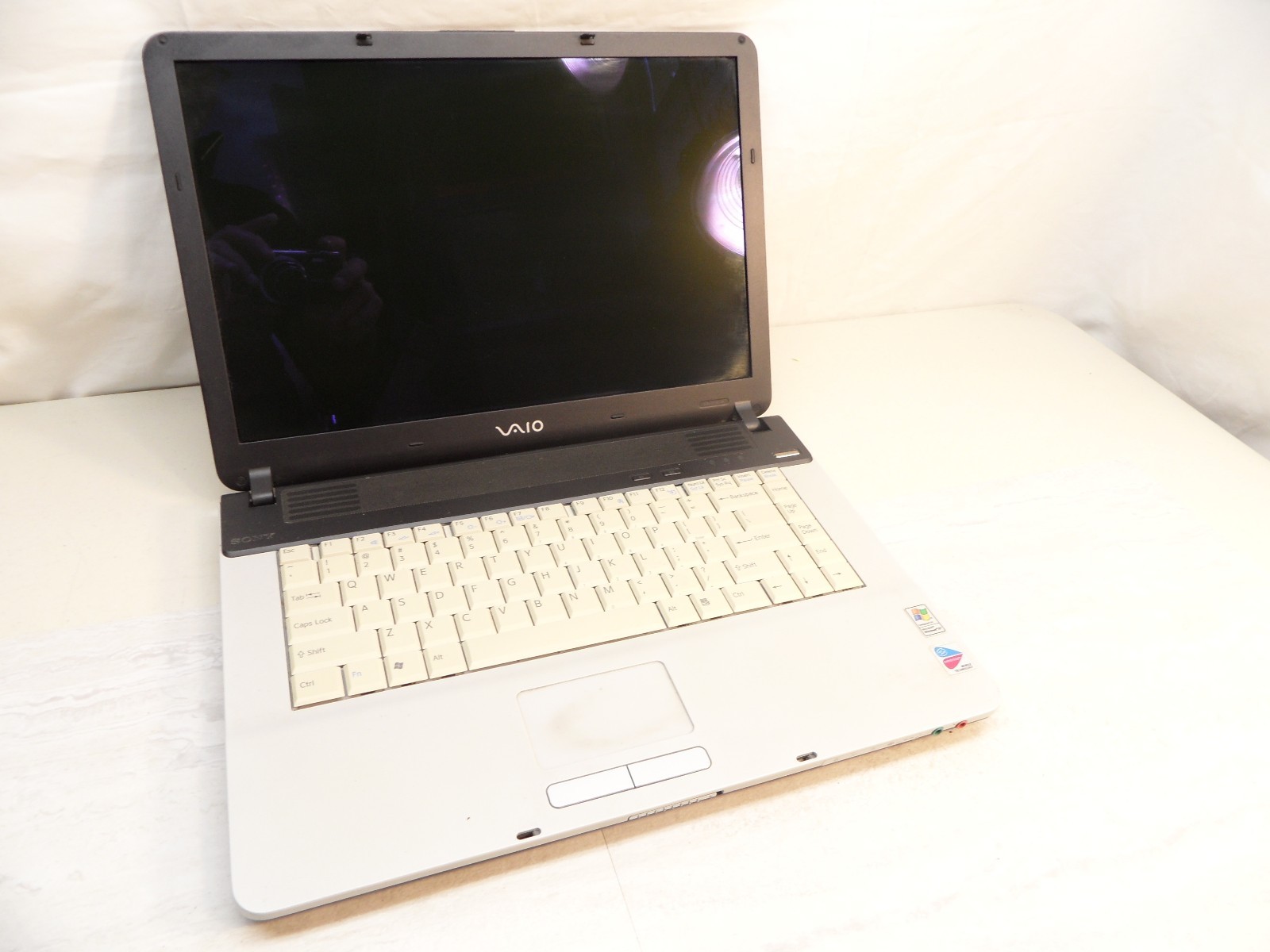Sony Vaio PCG-7D2L VGN-FS760/W Parts Laptop 1.86 Ghz 2Gb No HD Posted To Bios