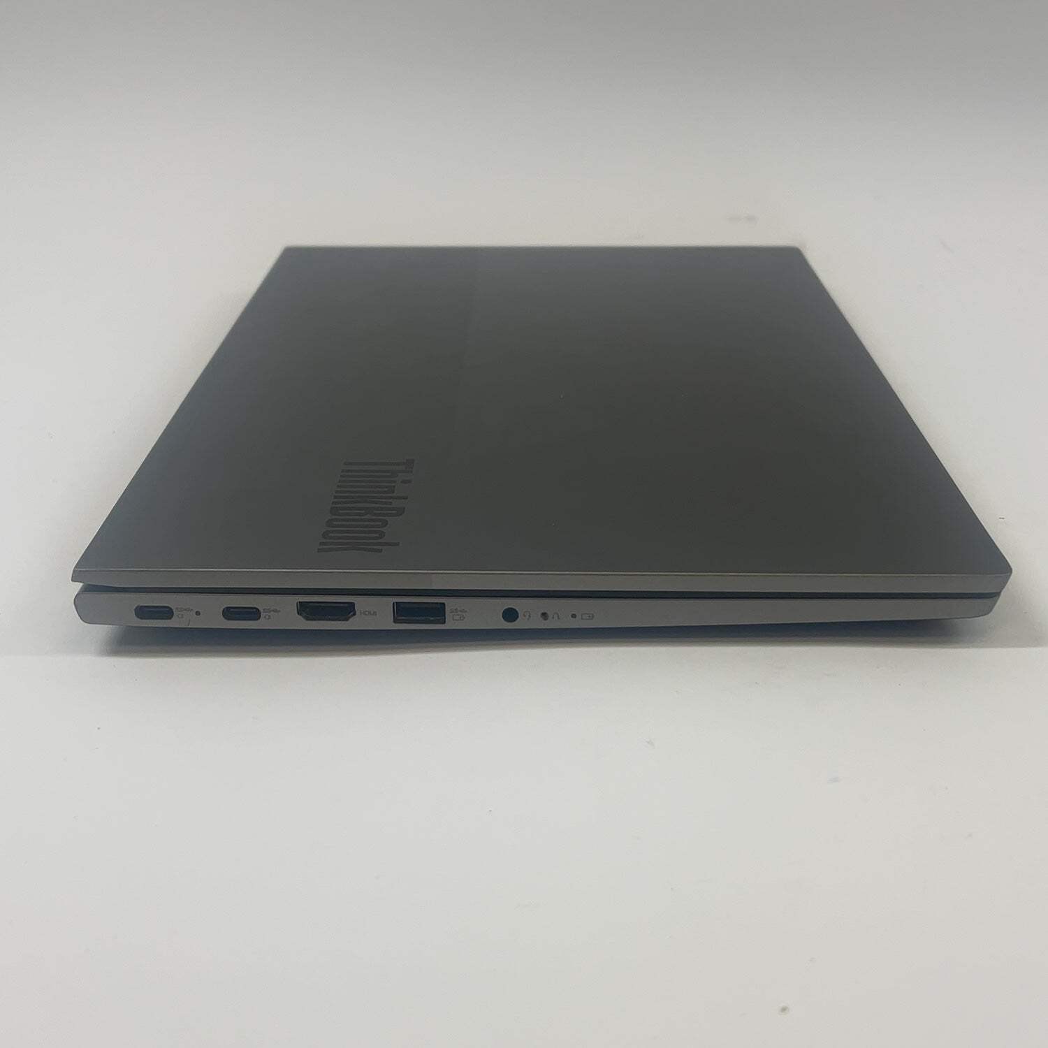 Lenovo ThinkBook 15 Gen 4 ABA 15.6″ Ryzen 5 5625U 2.3GHz 16GB RAM 256GB SSD