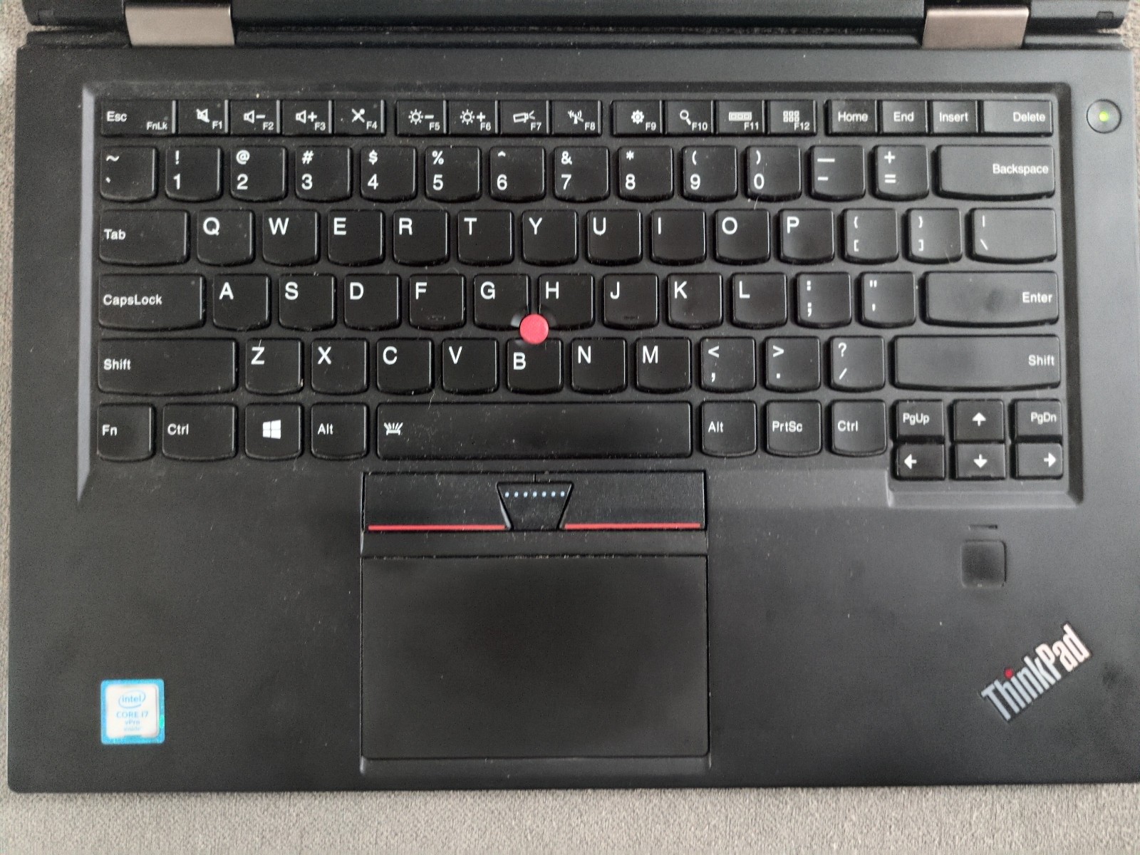 Lenovo ThinkPad X1 Carbon 4th Gen 14″ i7-6600U 16GB RAM 512GB NVMe SSD