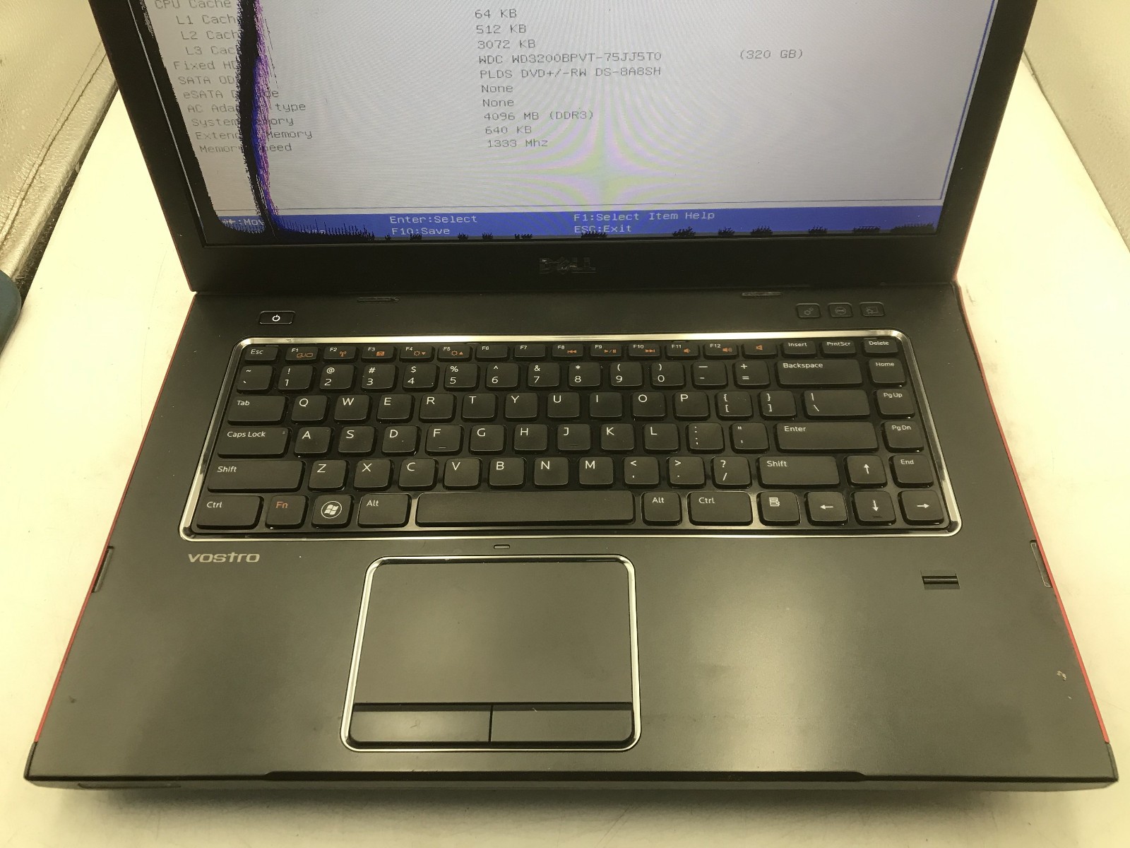 DELL VOSTRO 3550 – BOOTS TO BIOS/BAD LCD – INTEL I3 2350M – 4GB RAM – READ – BB!