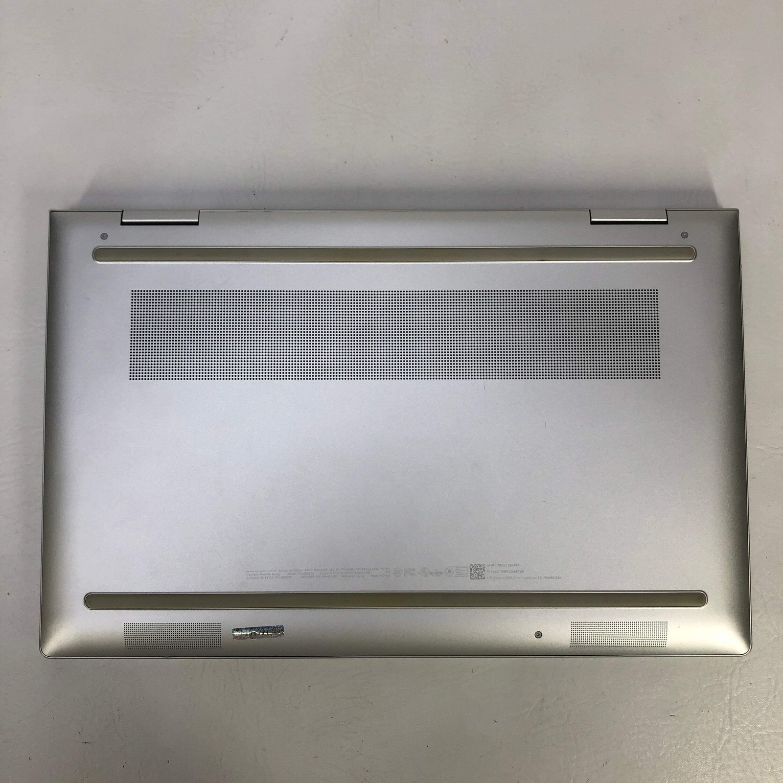 HP Envy x360 15-FE0013DX 15.6″ i5-1335U 1.3GHz 8GB RAM 256GB SSD