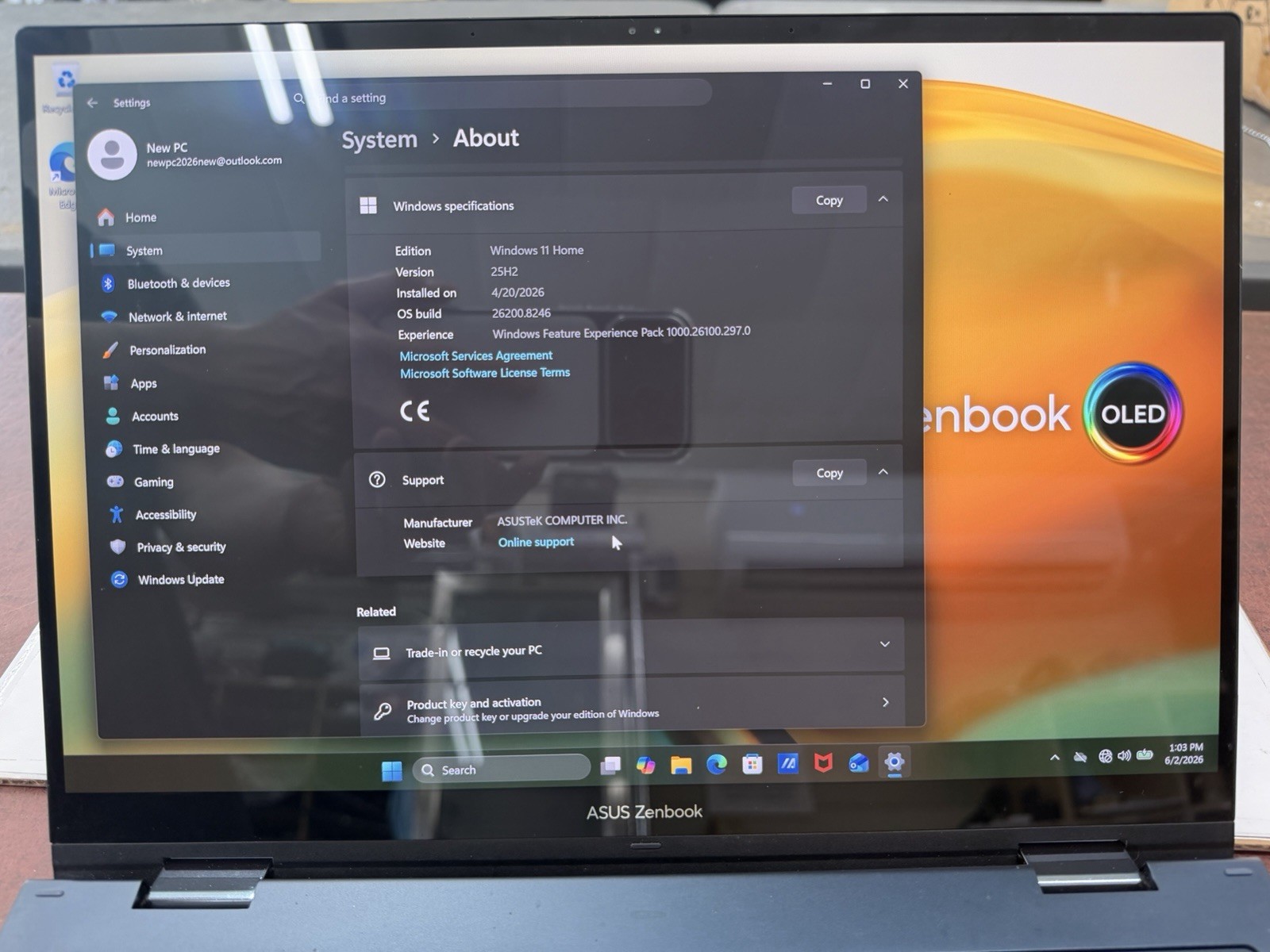 ASUS Zenbook 14 Flip UP3404V 14″ Touchscreen i7 Laptop w/ Pen, Case, Charger