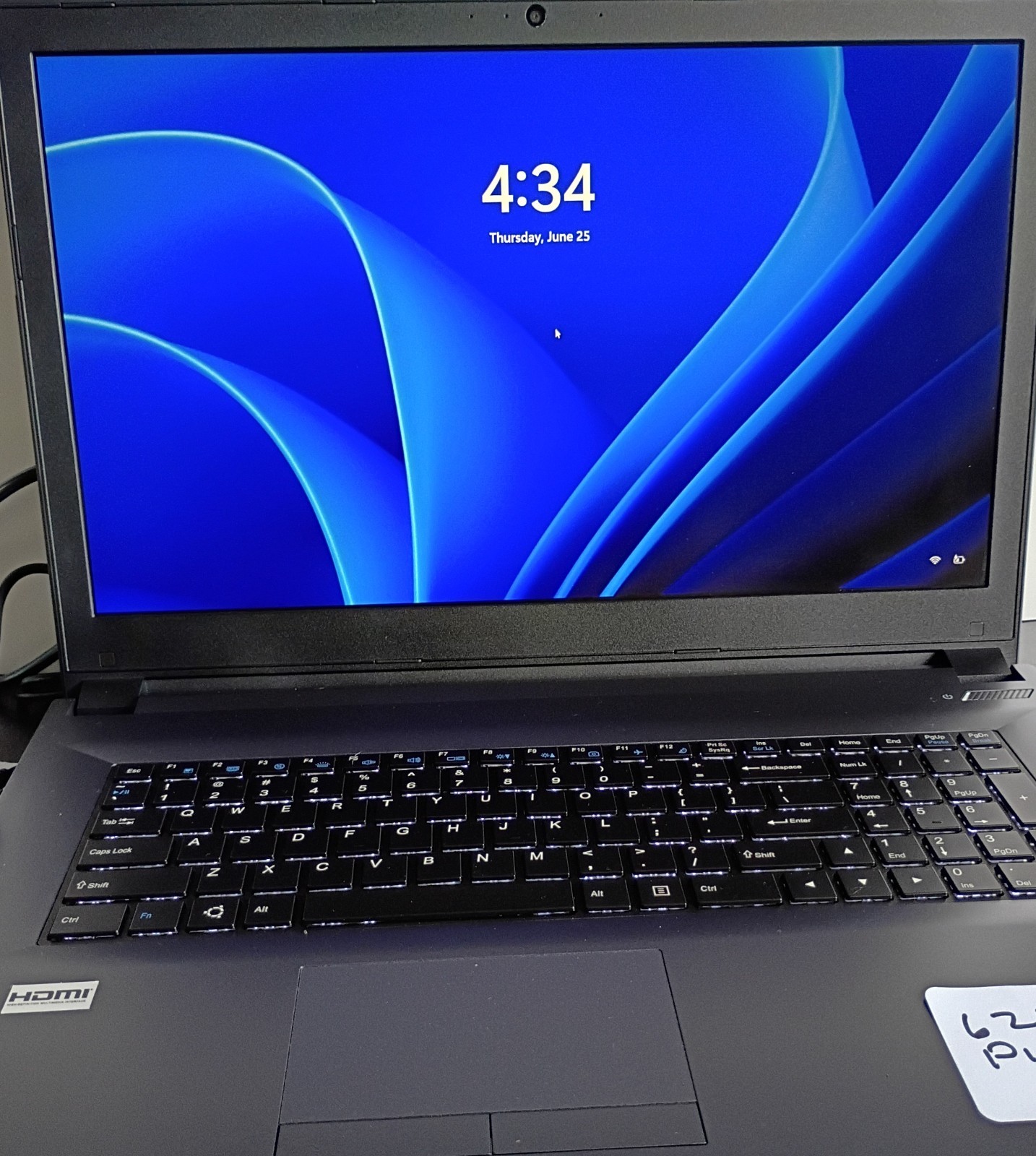 CLEVO i7 7700 HQ, @2.8 GHz, 17.3″ 24 GB RAM, 477 GB M.2 SSD, WIN 11 PRO 25H2