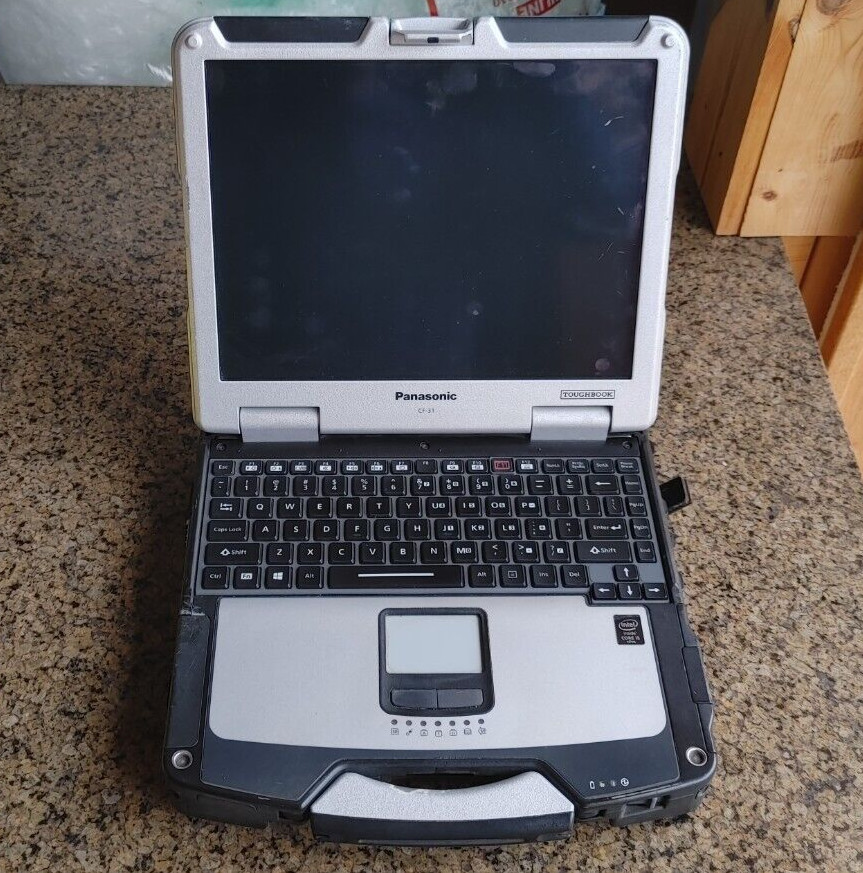 Panasonic Toughbook CF-31 Mk5 – S&D- Non-Touch – 8GB RAM, 256GB SSD, Win 10 Pro