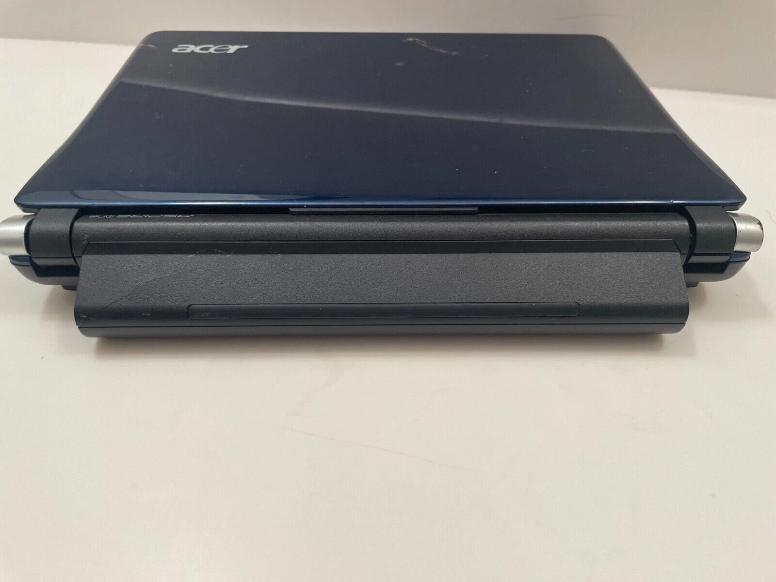 Acer Aspire One KAV10 Netbook Laptop Atom 1GB RAM 160GB HDD Windows 10 Pro 10.1″