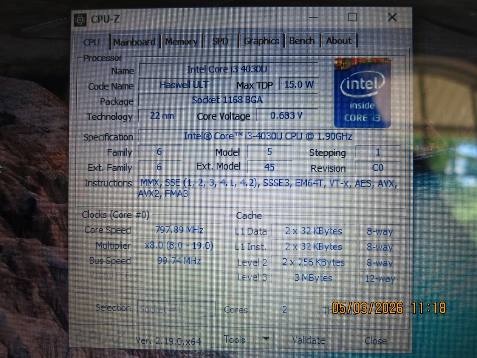 ASUS TP500L i3-4030U @1.90 GHz 4GB RAM, 500GB HD 15.6″ 2 IN 1 Touch WIN 10Pro