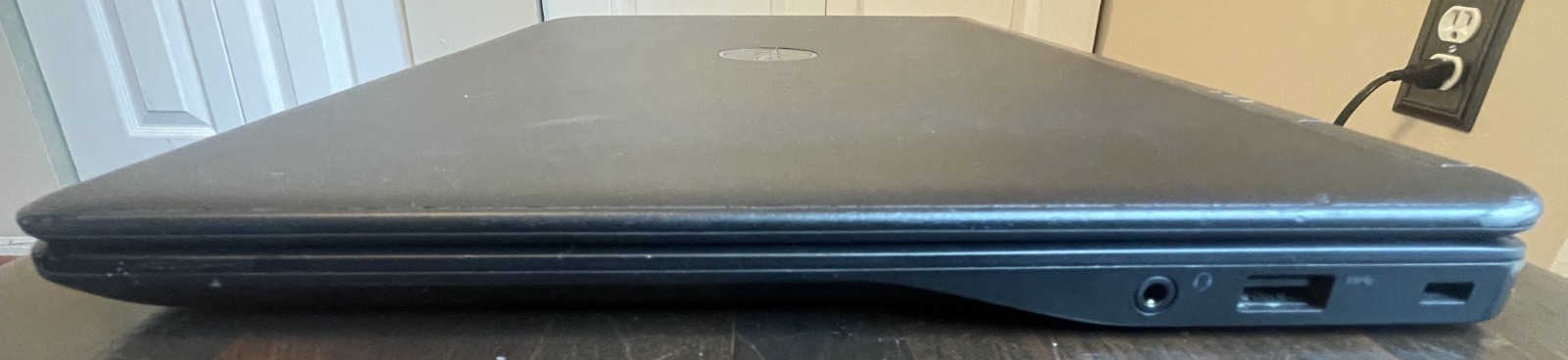 Dell Latitude E7450 14″ Intel Core i7-5600U 2.6GHz 8GB 256GB SSD Windows 11