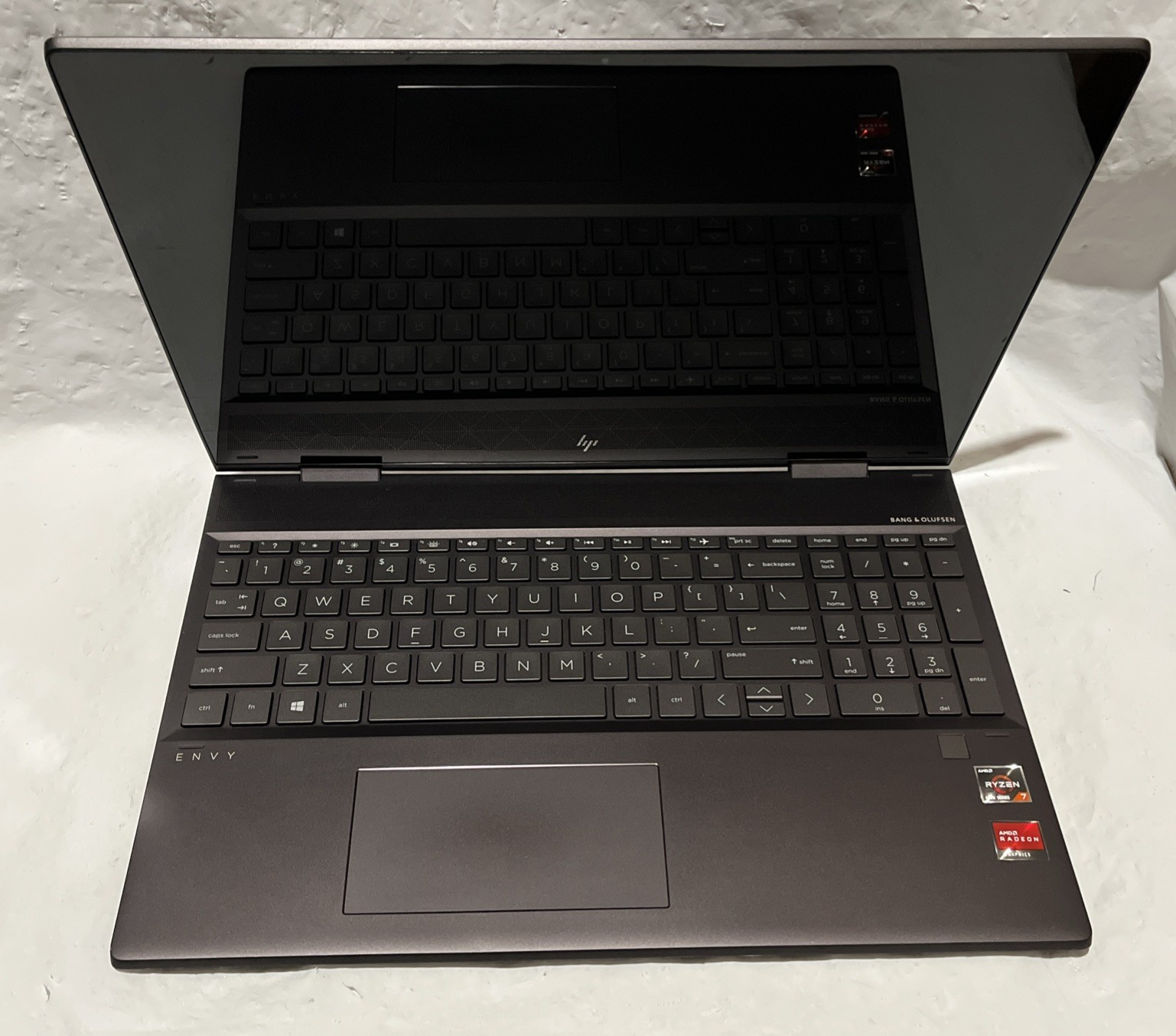 HP Envy x360 Convertible 15 AMD Ryzen 7 4700U@2.0GHz, 16GB RAM, 256 GB M2 *READ*