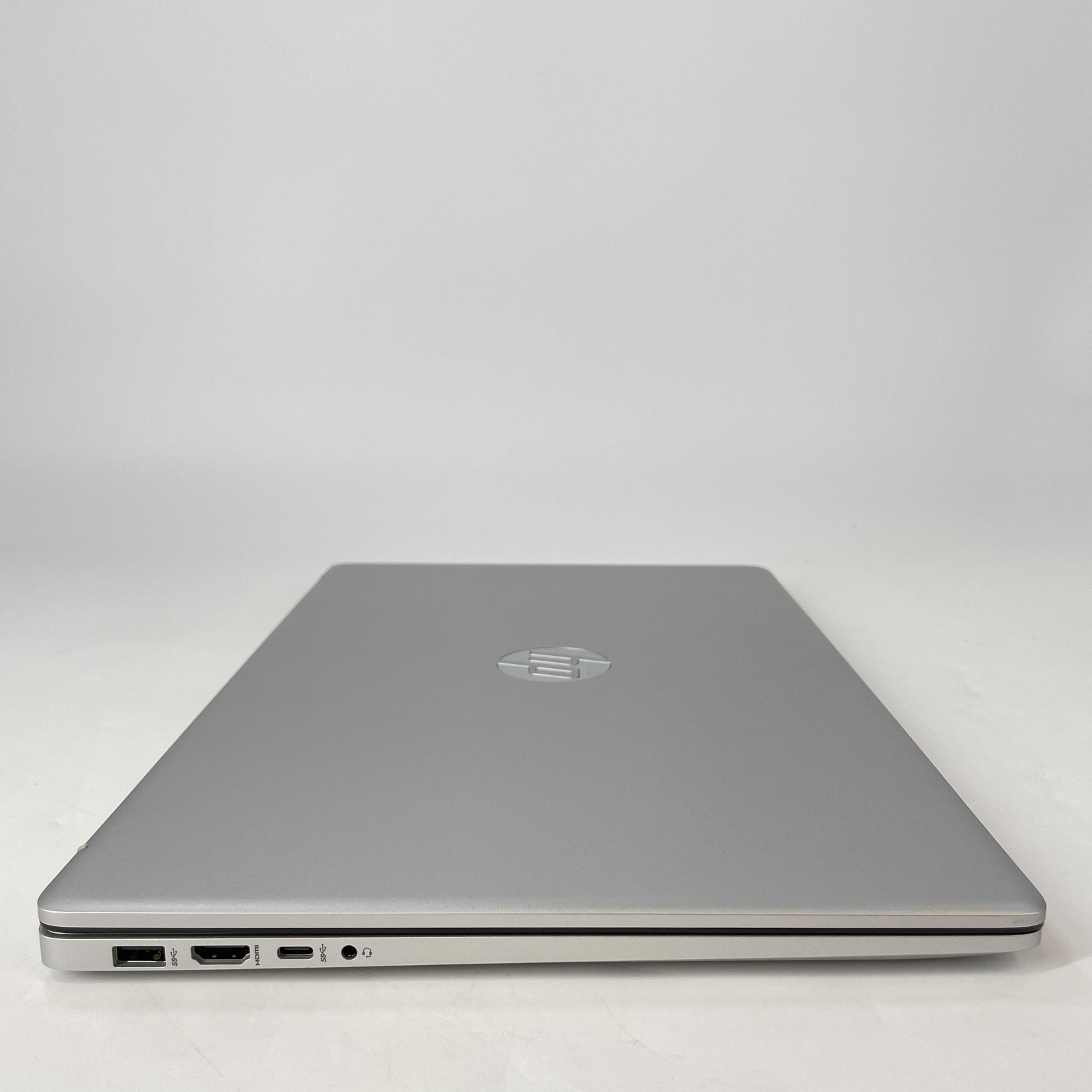 HP Laptop 17-cn0053cl 2021 Silver FHD i5-1135G7 2.40GHz 12GB 1TB HDD Excellent