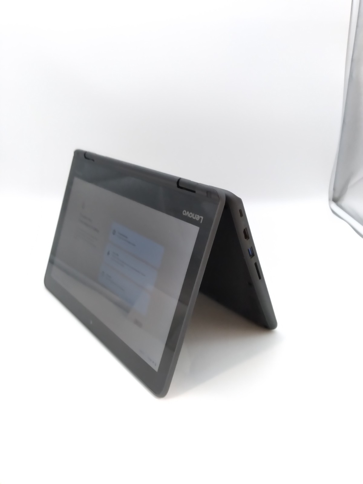 Lenovo N23 Yoga 2-in-1 11.6″ Chromebook PC – MT8173c Processor 4GB Ram 32GB SSD