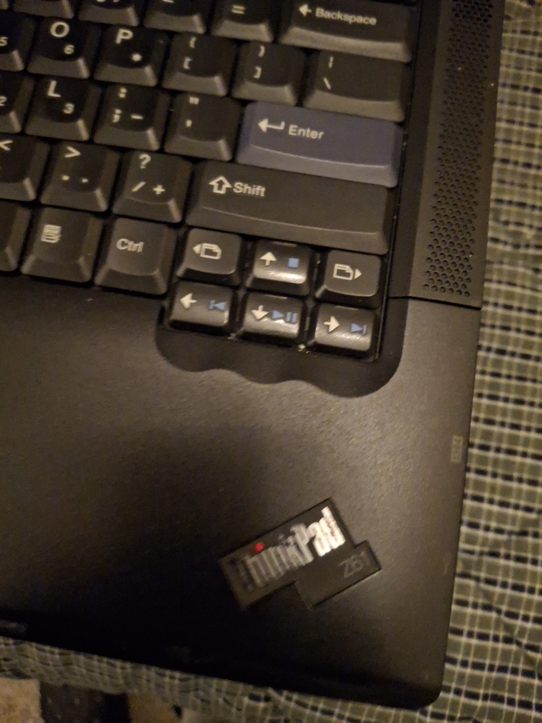 Lenovo ThinkPad T400 14.1in. (160GB, , 3GB) Notebook/Laptop – Black – 2765PAU