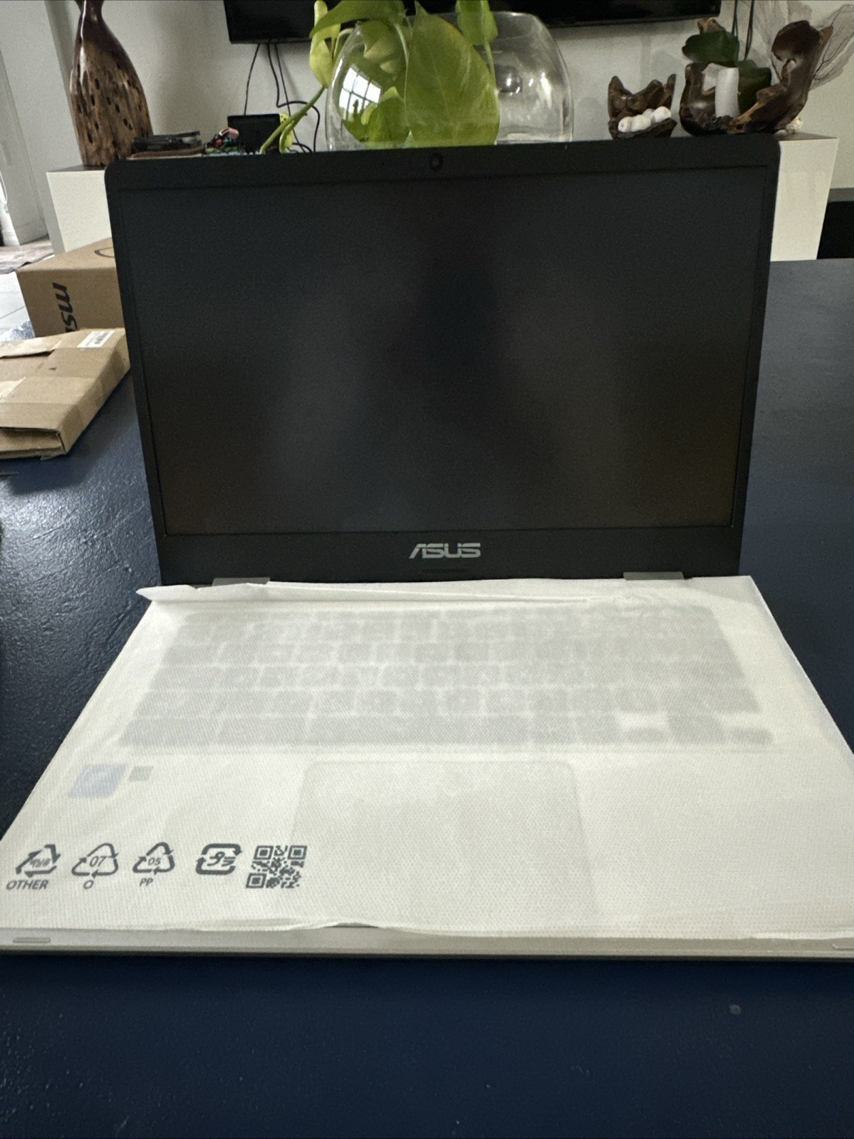 ASUS ChromeBook C424MA-DH48F 14″ (128 GB HDD Intel N4020 1.10 GHz 4 GB RAM)