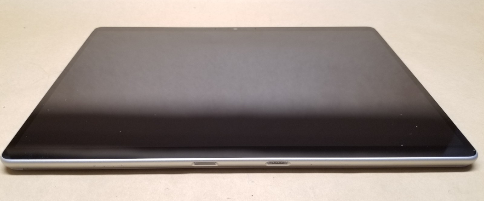 Microsoft Surface Pro 8 LTE (1982) i5-1145G7 – 16GB RAM – 256GB 120Hz – Win 11