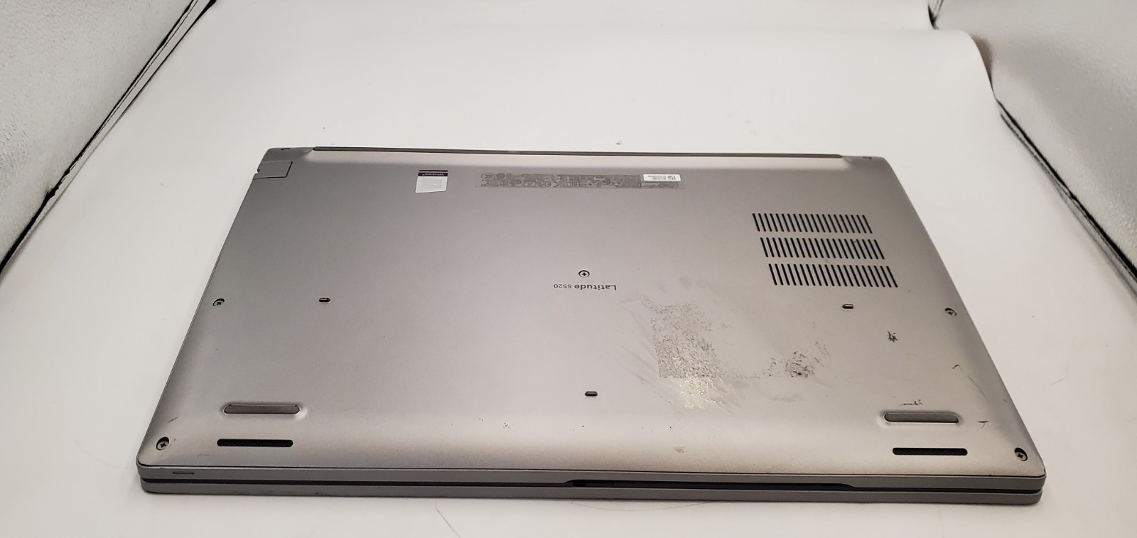 Dell Latitude 5520 Laptop Intel Core i5-11th Gen 8GB RAM 256GB SSD W11P UHD 15″