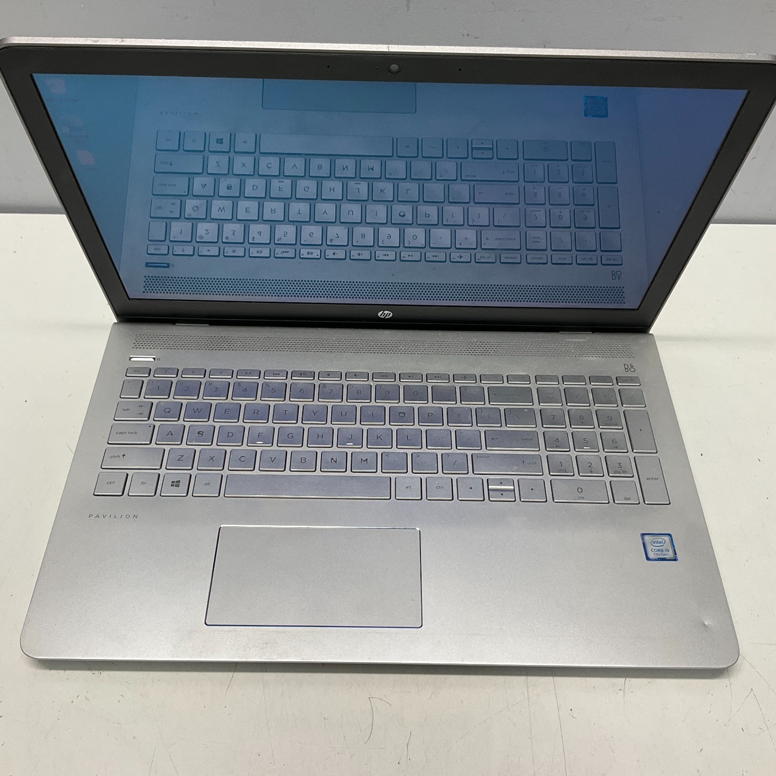 HP Pavilion 15-cc057cl Intel i5-7200U 8GB RAM 1TB HDD Windows 10 Pro Laptop