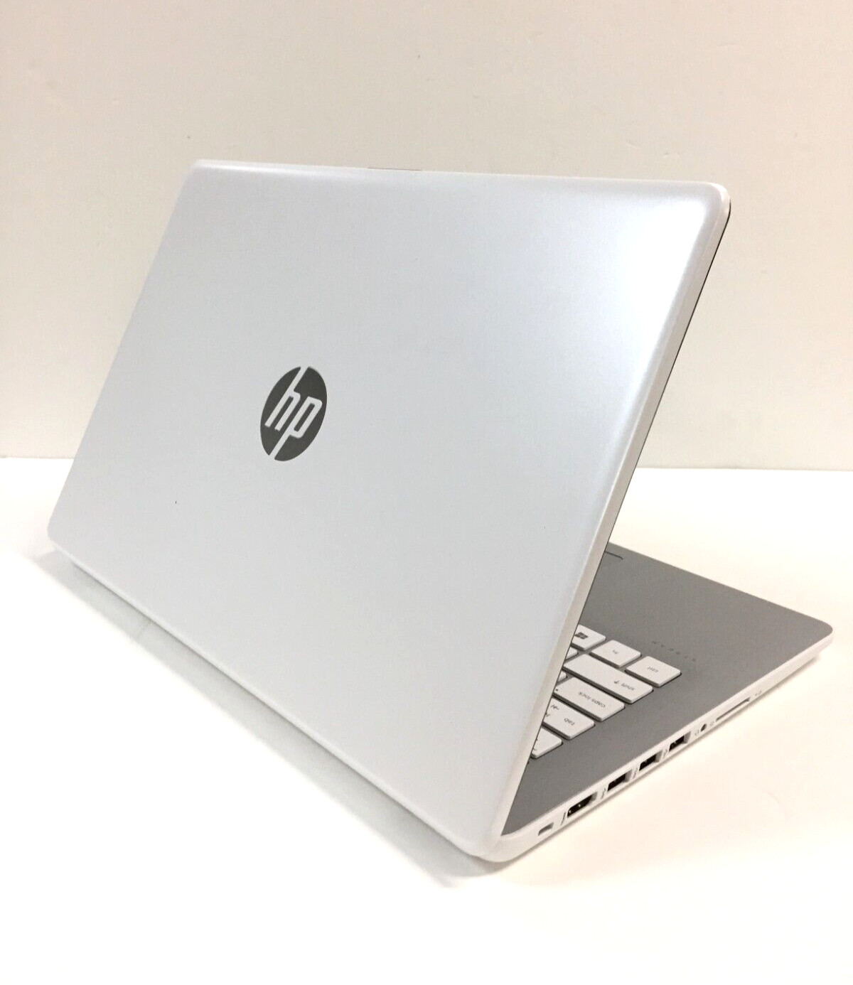 HP Stream 14-ds0030nr 14″ HD Laptop/A4-9120E/4GB SDRAM/32GB eMMC/Win10 H