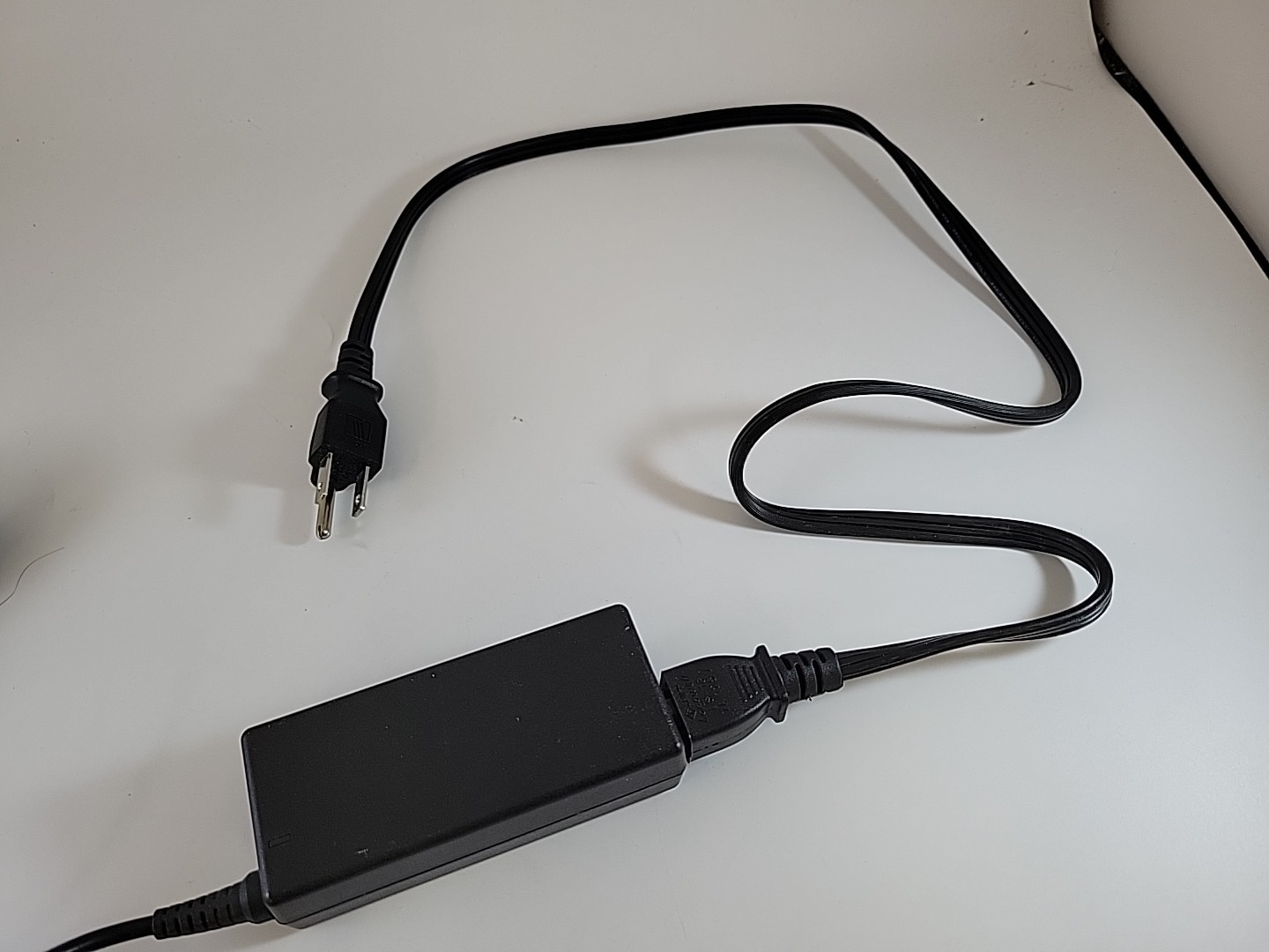 Dell Latitude 3189 Touchscreen Laptop TESTED WORKING FACTORY RESET with Charger