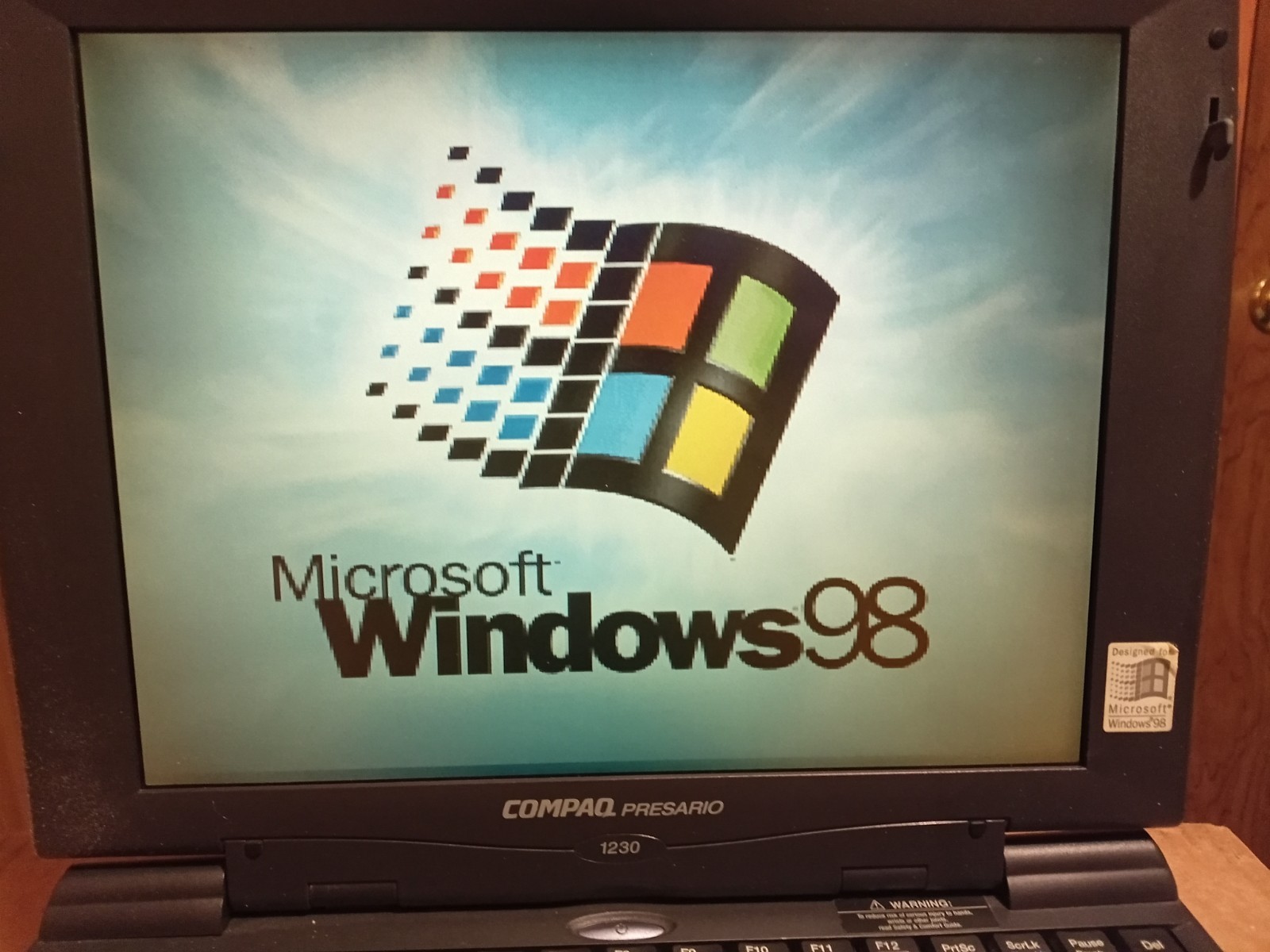 Vintage Compaq Presario 1230 Laptop