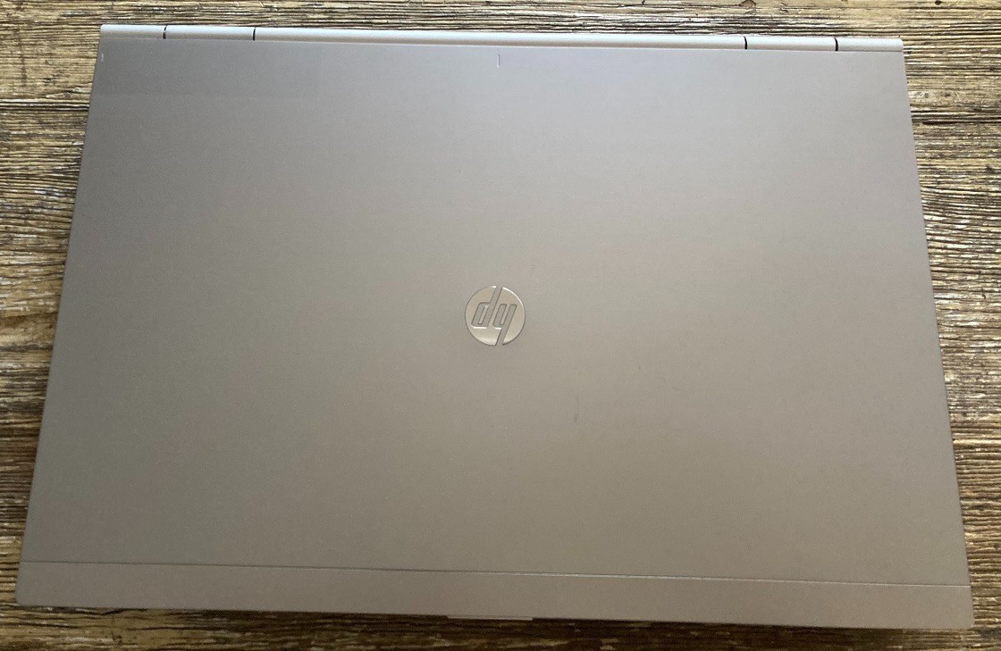 14.1″ HP Probook 8460/70 Series Laptop Windows 7 Pro 64 Bit i5 2ghz 4gb 250gb