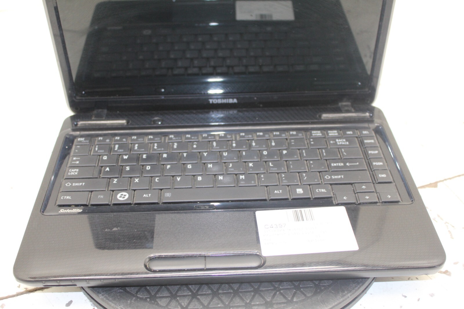 Toshiba Satellite L645D-S4053 Laptop AMD Phenom 2 N850 4GB Ram No HDD or Battery