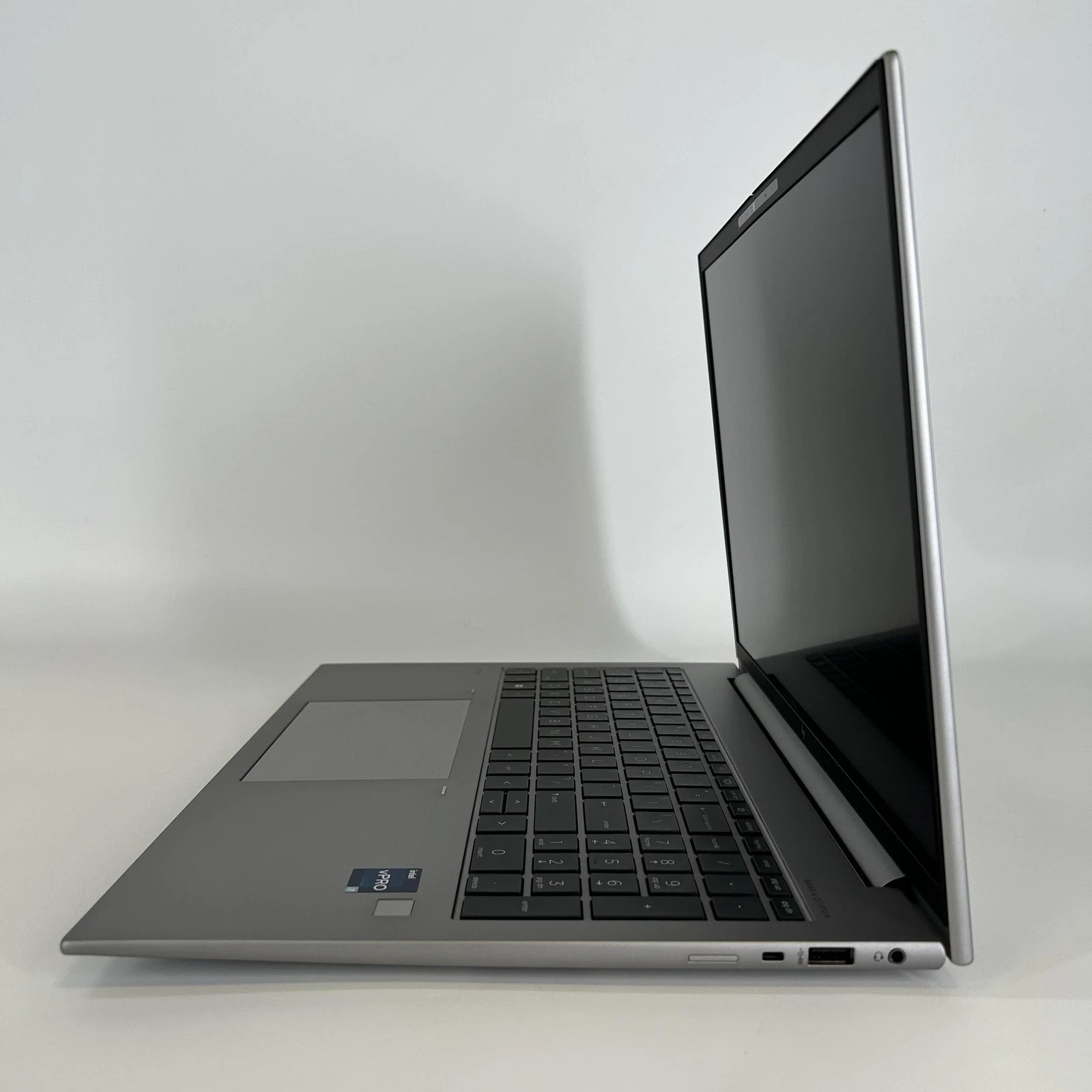 HP ZBook Firefly 16 G10 Silver FHD+ 1.8GHz i7-1365U 32GB 1TB SSD NVIDIA RTX A500