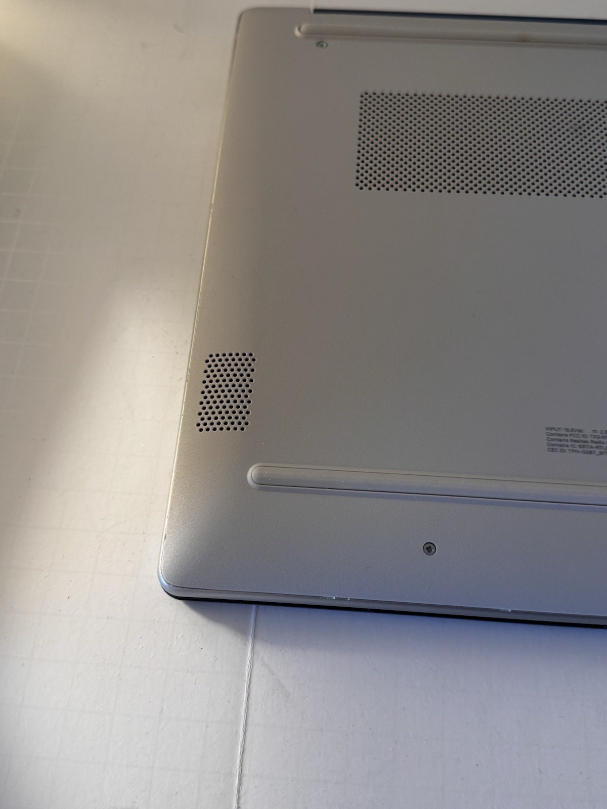 HP Laptop 15.6″ Touch 15-fc0132ds AMD Athlon Silver 7120U,128GB SSD 4GB Ram