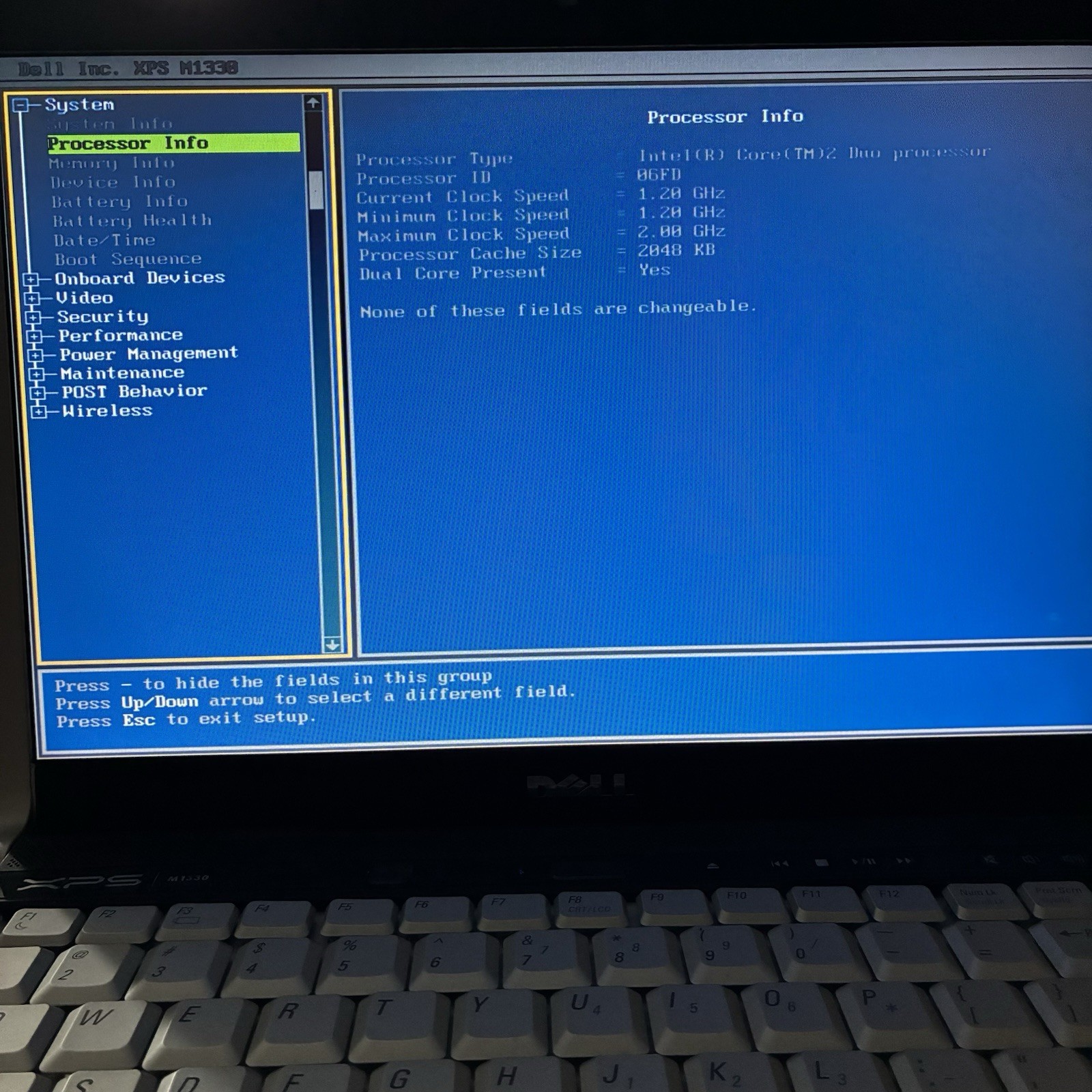 Dell XPS M1330 Core 2 Duo 2GHz No HD 1GB RAM Boots To BIOS Good Screen For Parts