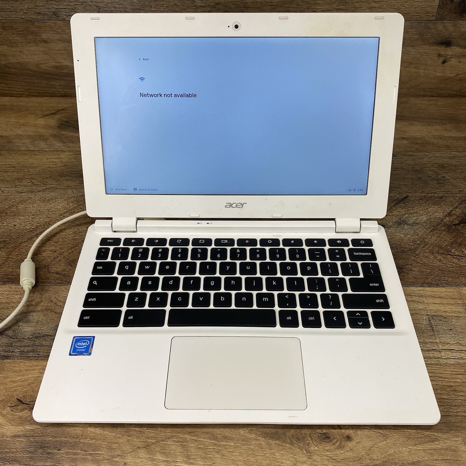 Acer Chromebook 11 CB3-131 Notebook – White, Dead Battery- Powers On